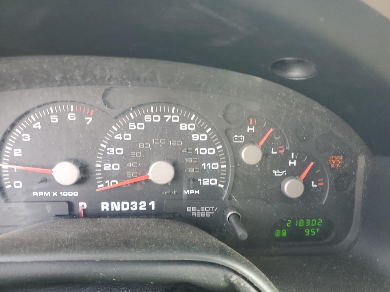 2003 Ford Explorer Xlt Tan vin: 1FMDU73K43UB52982