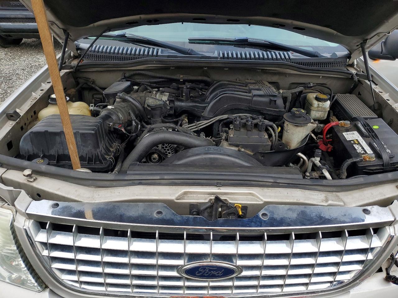 2005 Ford Explorer Xlt Gray vin: 1FMDU73K55ZA43257