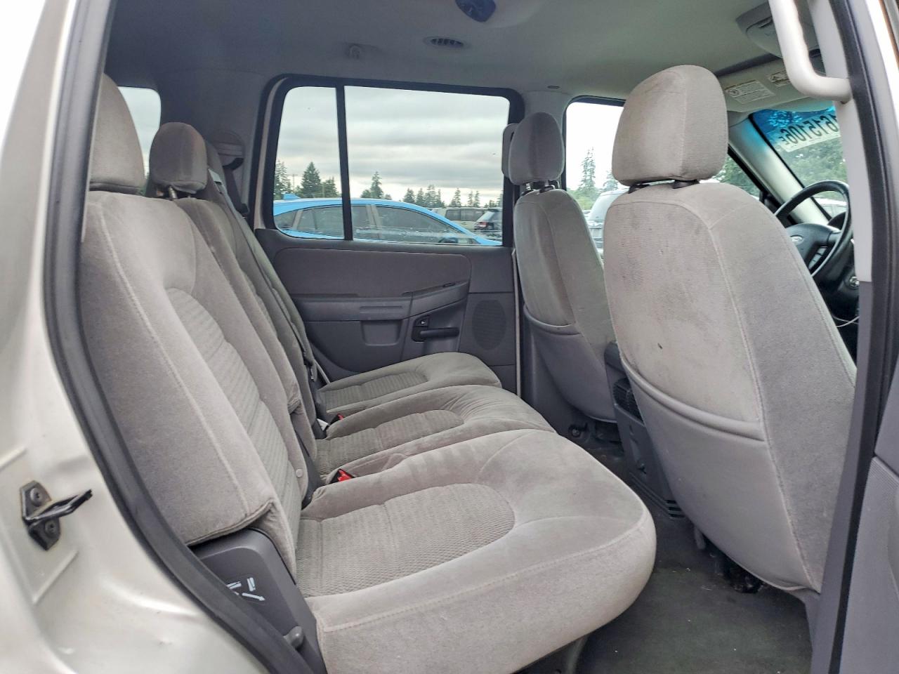 2005 Ford Explorer Xlt Gray vin: 1FMDU73K55ZA43257