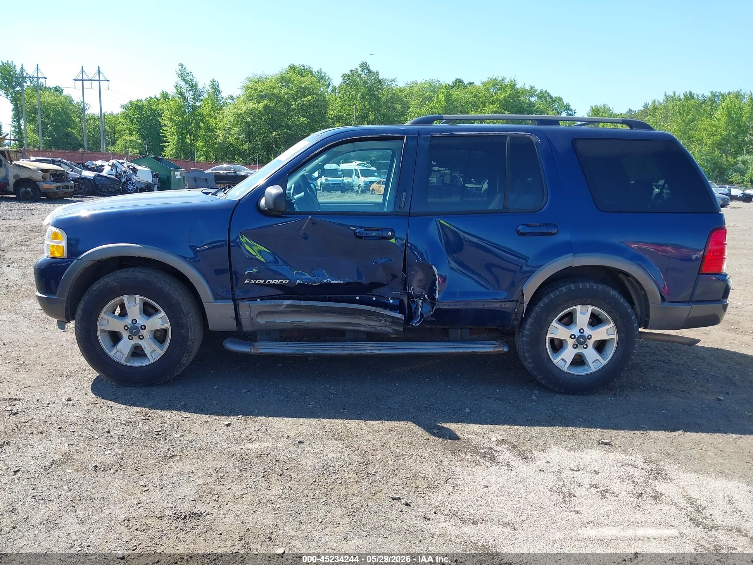2004 Ford Explorer Nbx/xlt Blue vin: 1FMDU73KX4ZA75345