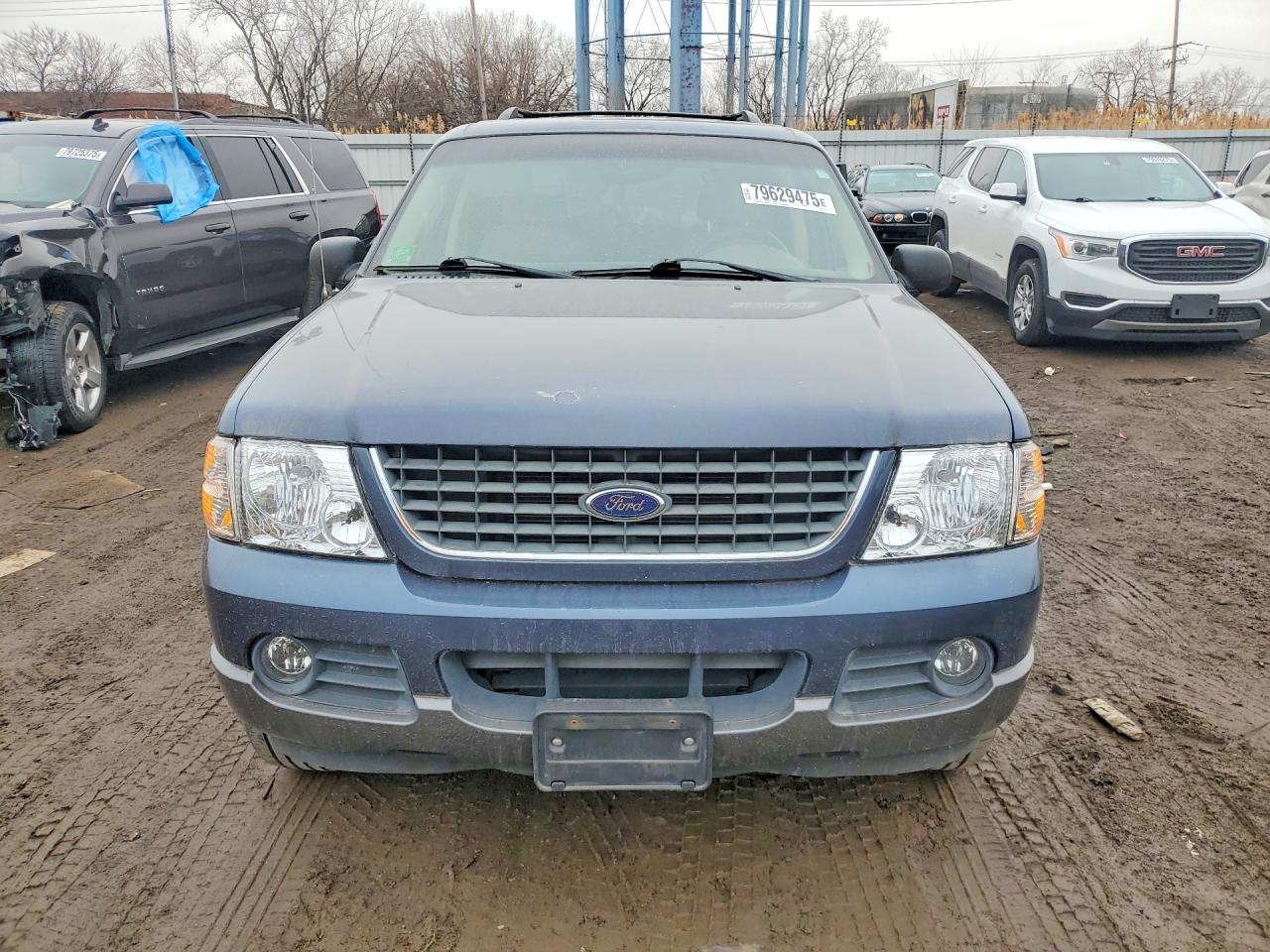 2002 Ford Explorer Xlt Blue vin: 1FMDU73W12UC31737