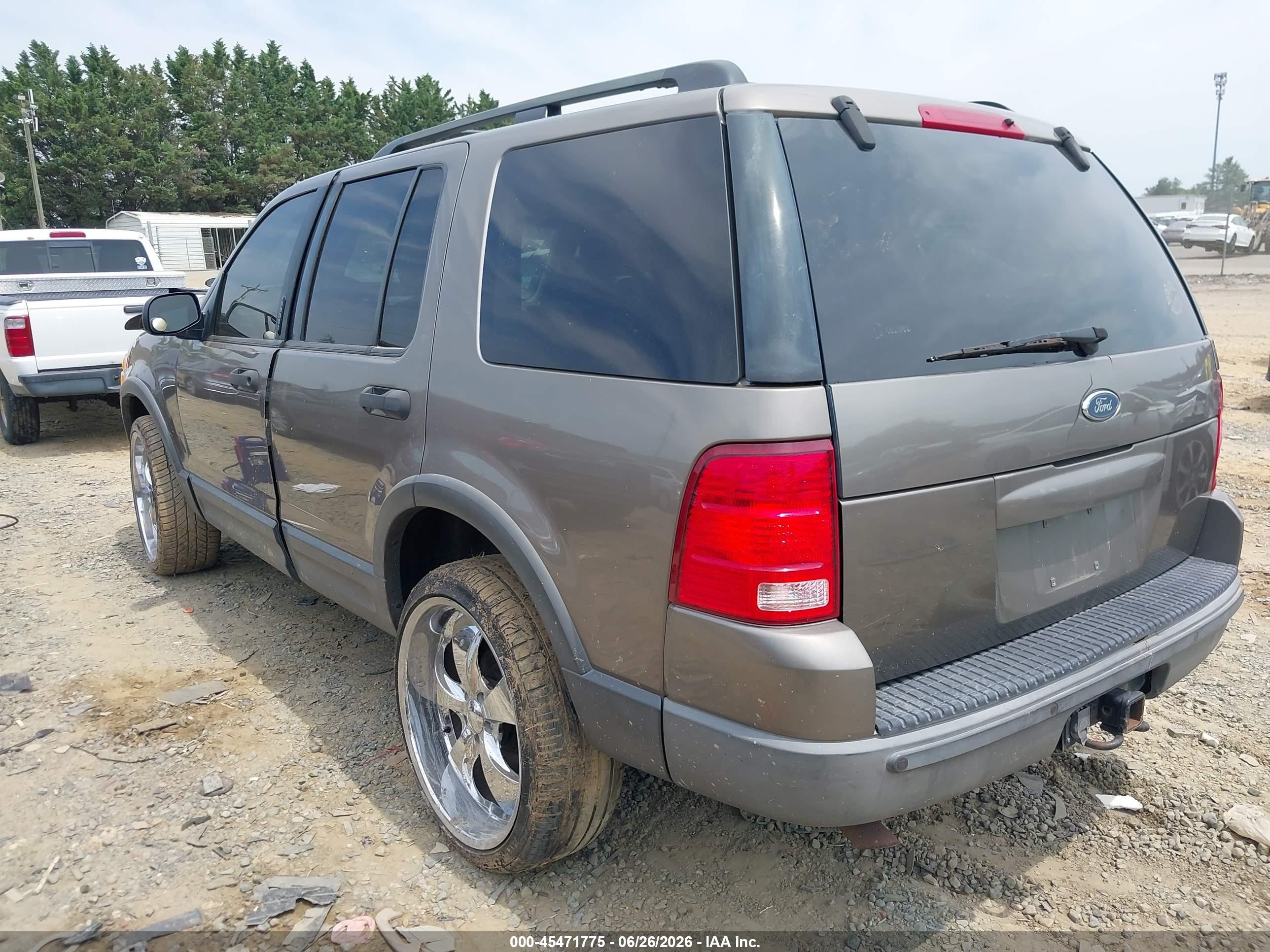 2003 Ford Explorer Nbx/xlt Gray vin: 1FMDU73W73UC29668