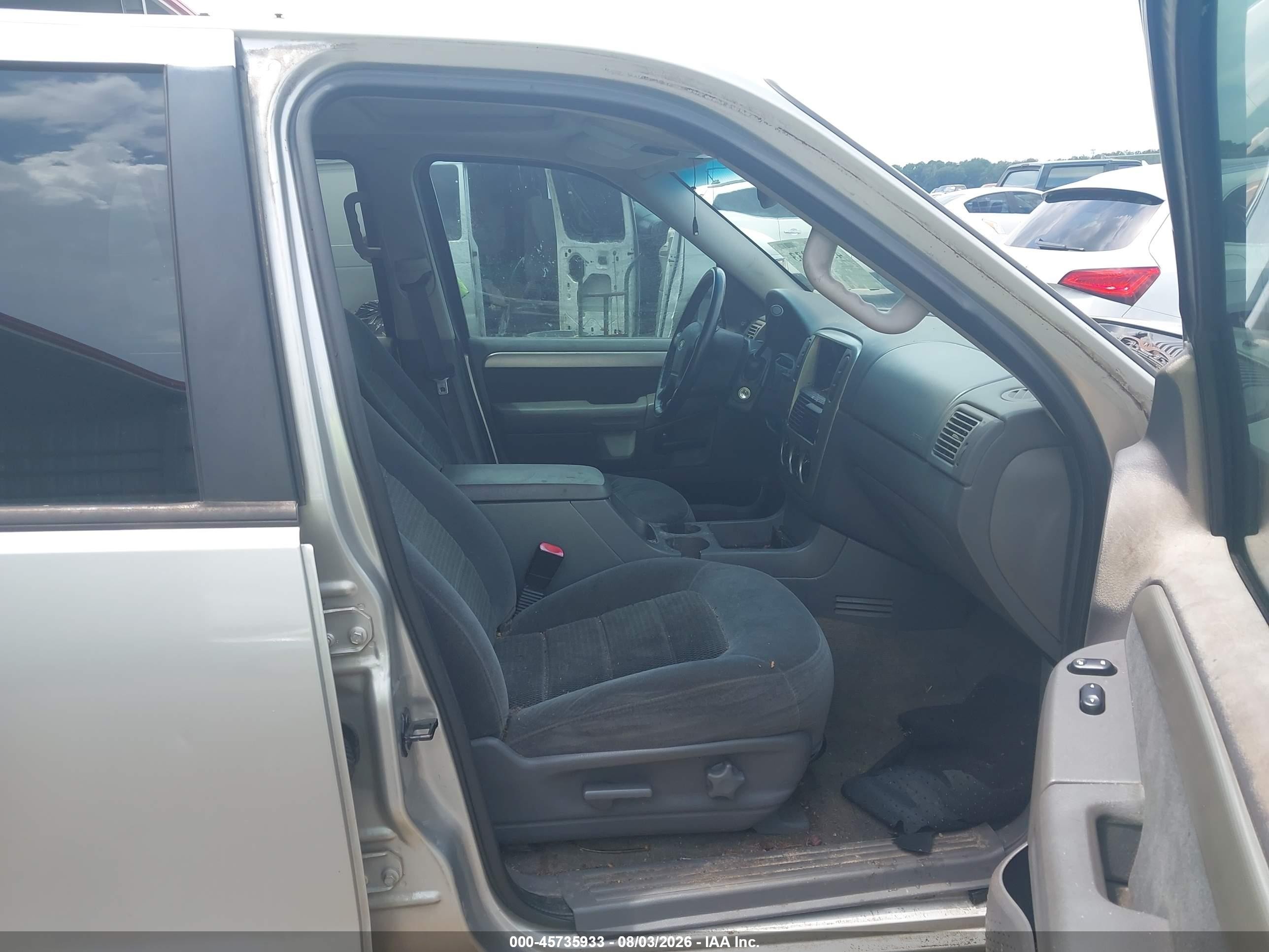 2003 Ford Explorer Nbx/xlt Silver vin: 1FMDU73W83ZA30406