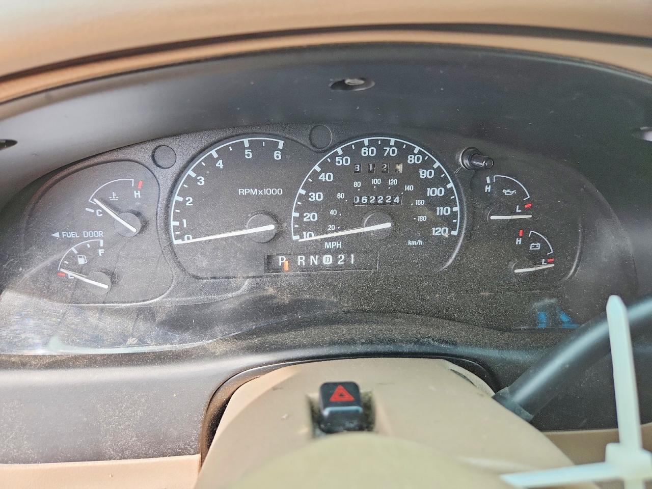 2000 Ford Explorer Eddie Bauer Black vin: 1FMDU74E1YZB25113