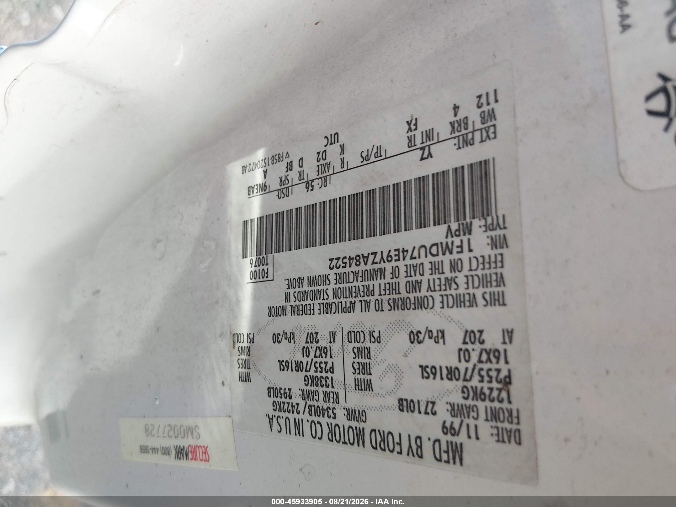 2000 Ford Explorer Eddie Bauer White vin: 1FMDU74E9YZA84522