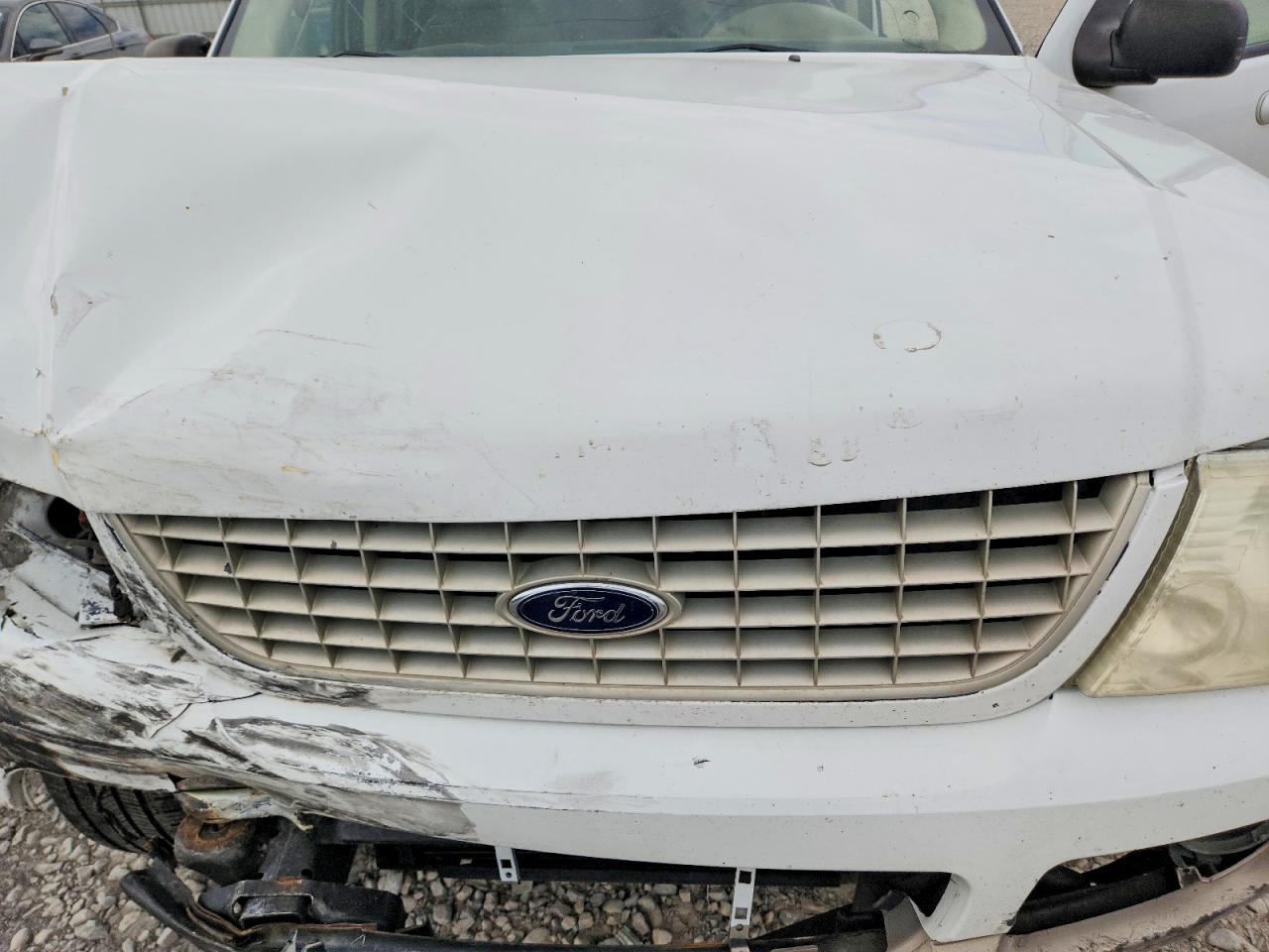 2003 Ford Explorer Eddie Bauer Белый vin: 1FMDU74K03ZB15557
