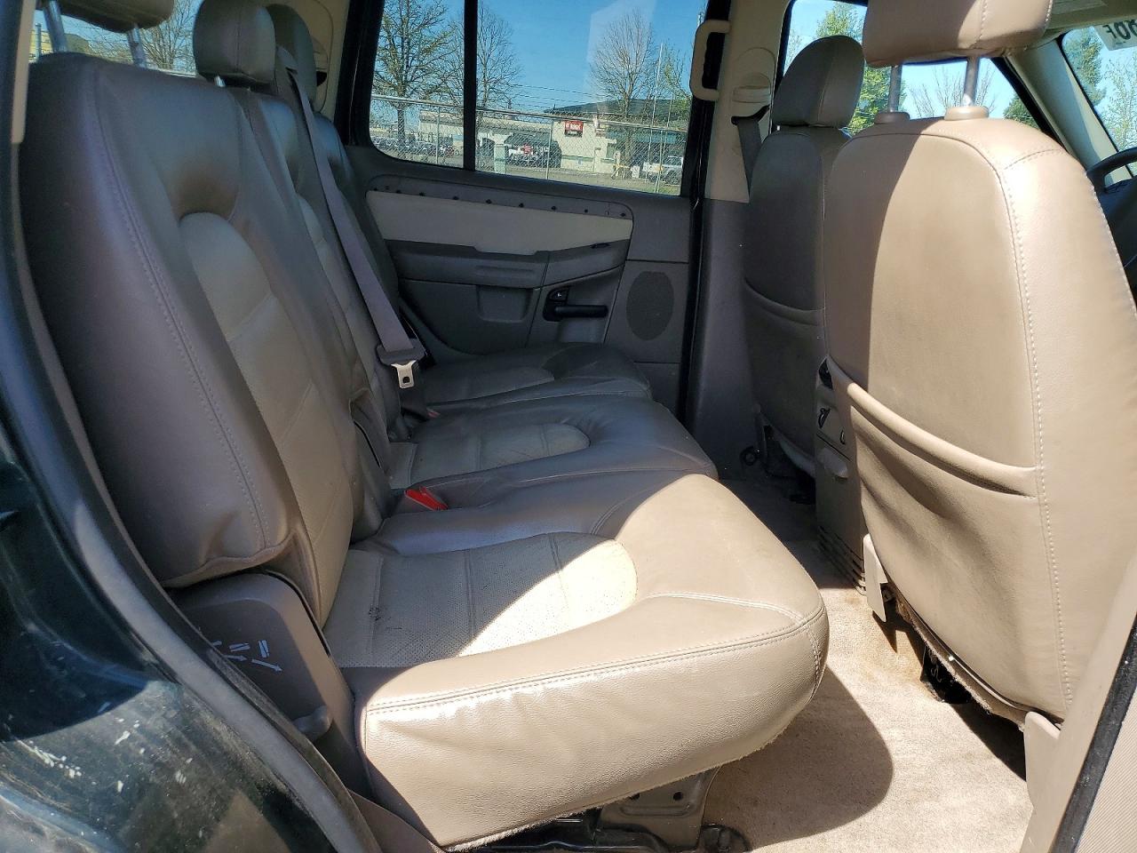 2003 Ford Explorer Eddie Bauer Green vin: 1FMDU74K53UC43127
