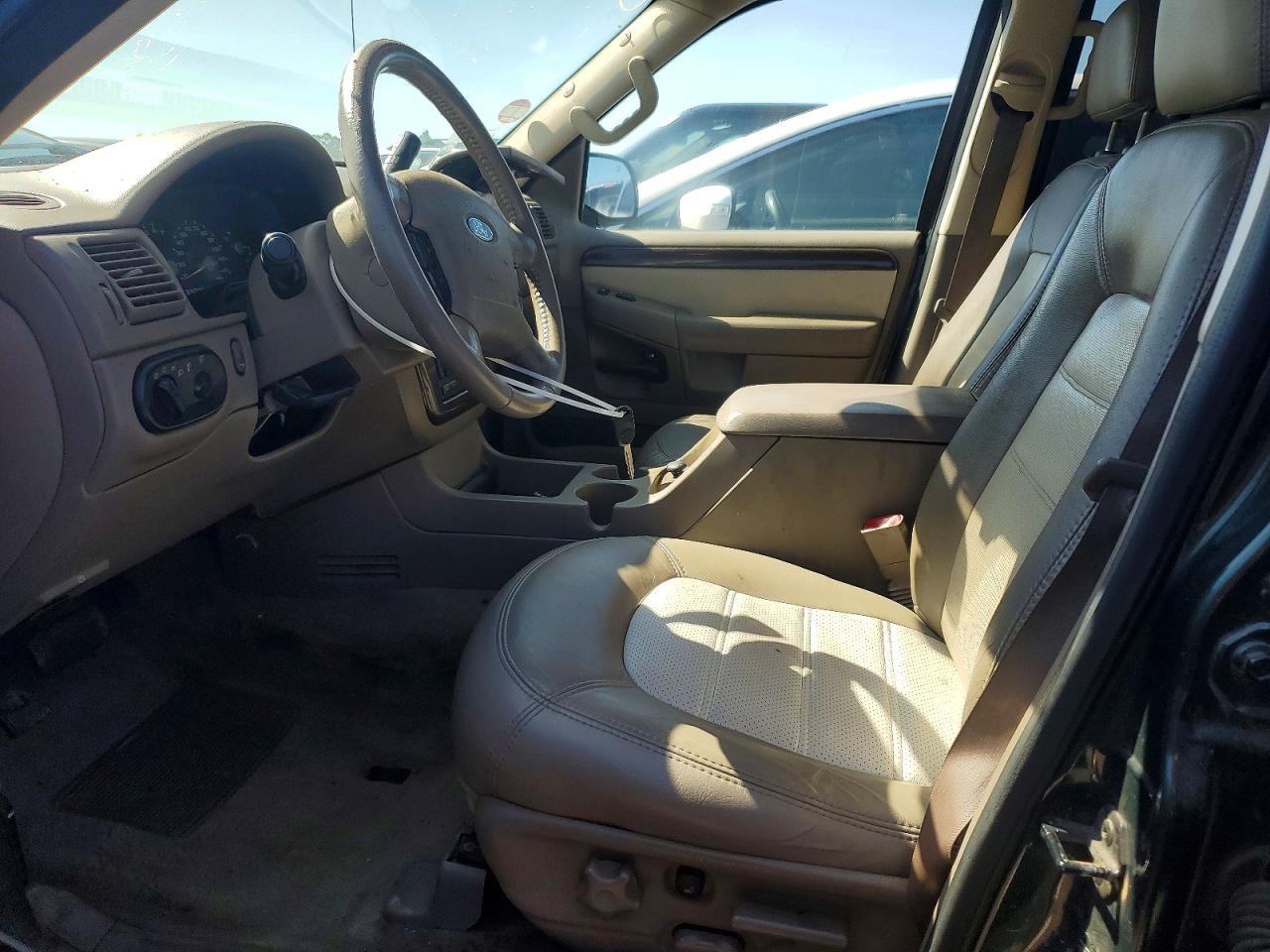 2003 Ford Explorer Eddie Bauer Green vin: 1FMDU74K53UC43127