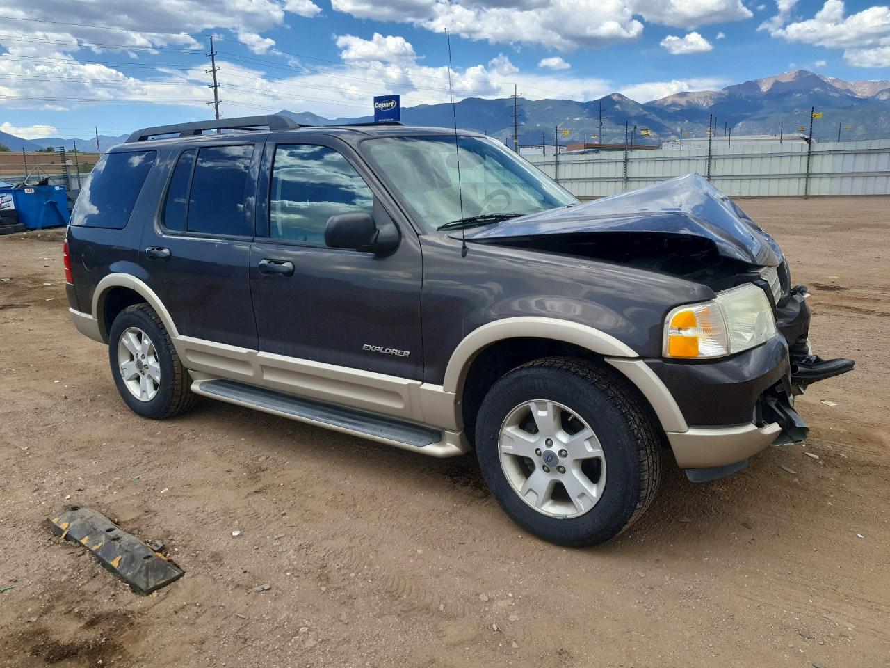 2005 Ford Explorer Eddie Bauer Gray vin: 1FMDU74W05UA69652