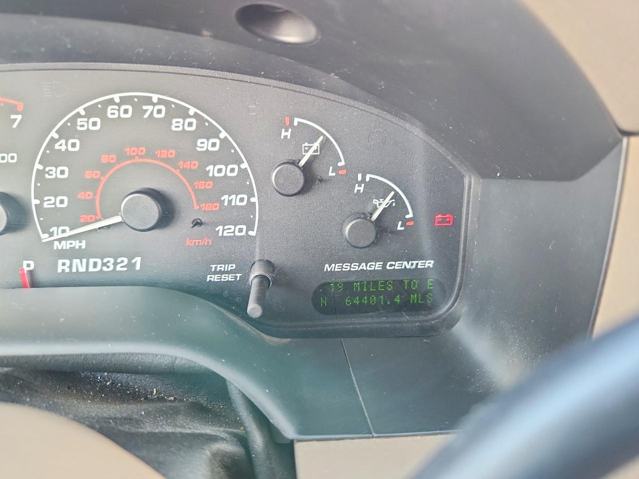 2002 Ford Explorer Eddie Bauer White vin: 1FMDU74W52ZB66280