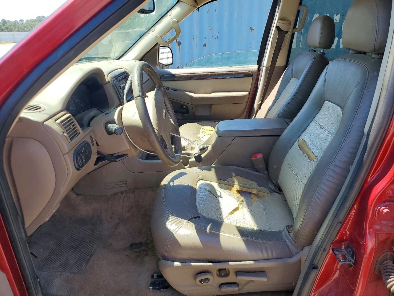 2005 Ford Explorer Eddie Bauer Red vin: 1FMDU74W75UA15197