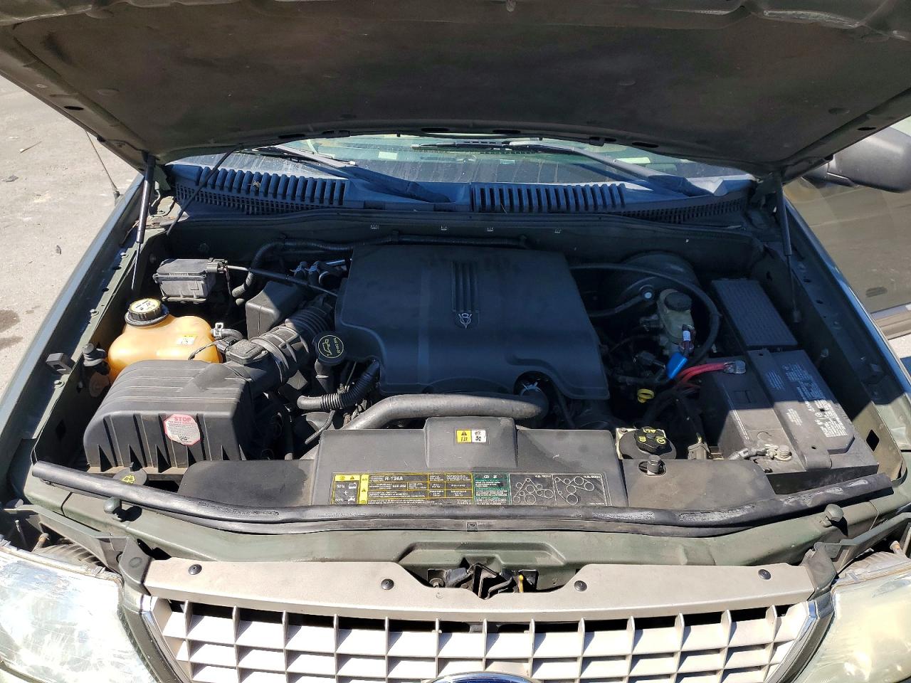 2002 Ford Explorer Eddie Bauer Green vin: 1FMDU74W82UD66177