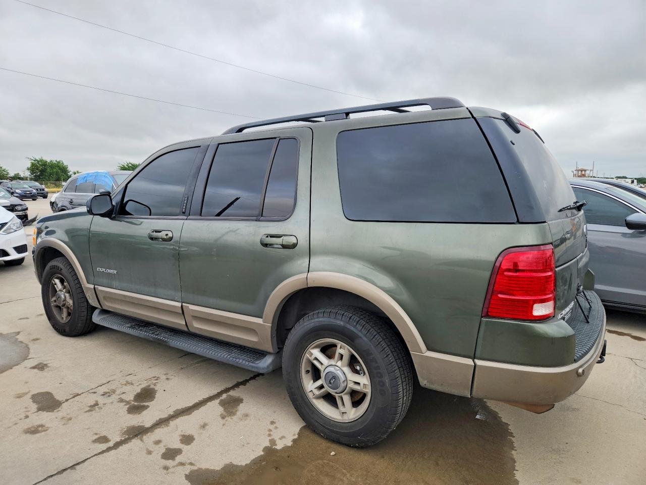 2002 Ford Explorer Eddie Bauer Green vin: 1FMDU74WX2ZC05137
