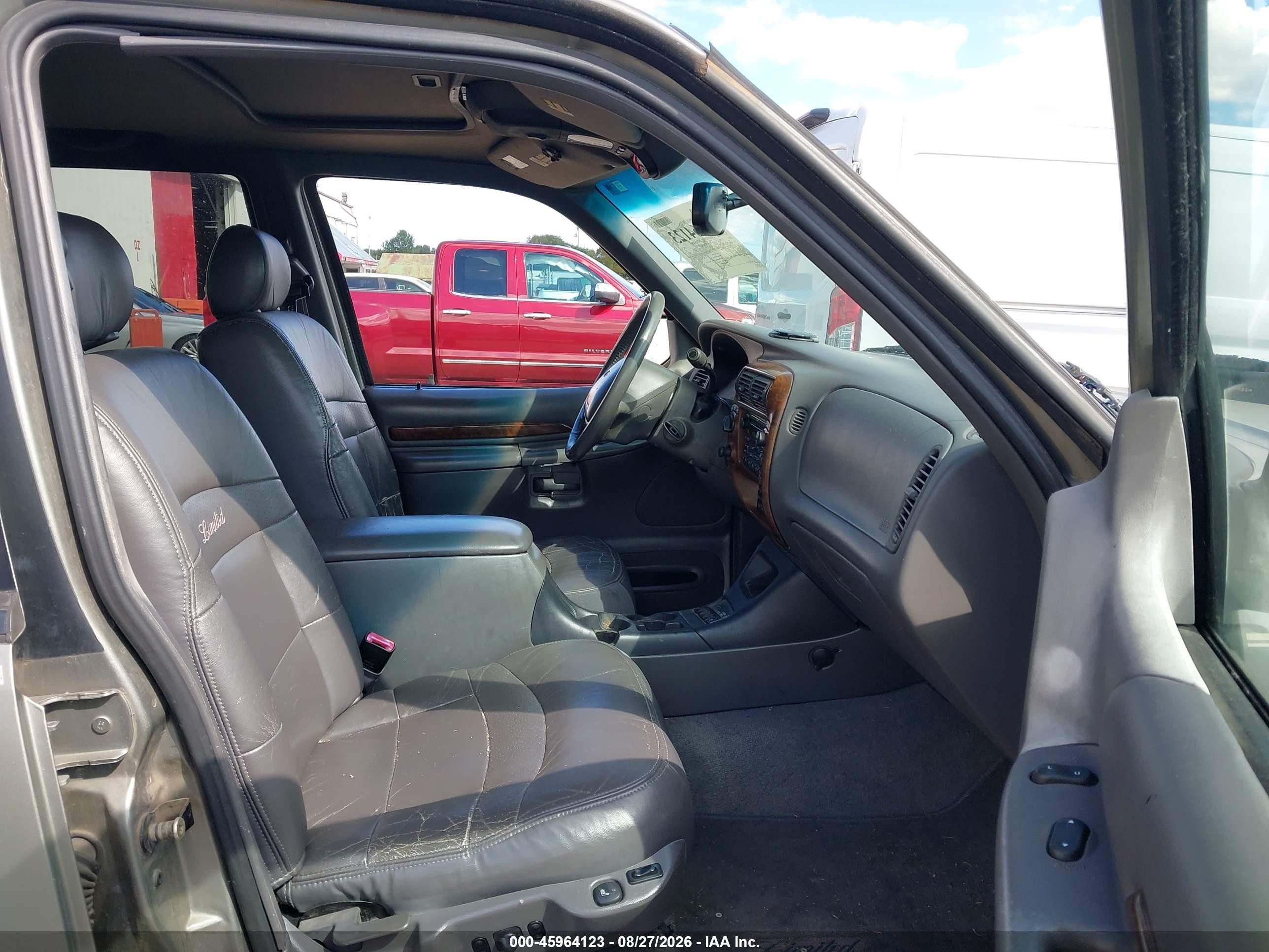 2000 Ford Explorer Limited Gray vin: 1FMDU75E2YZB93158