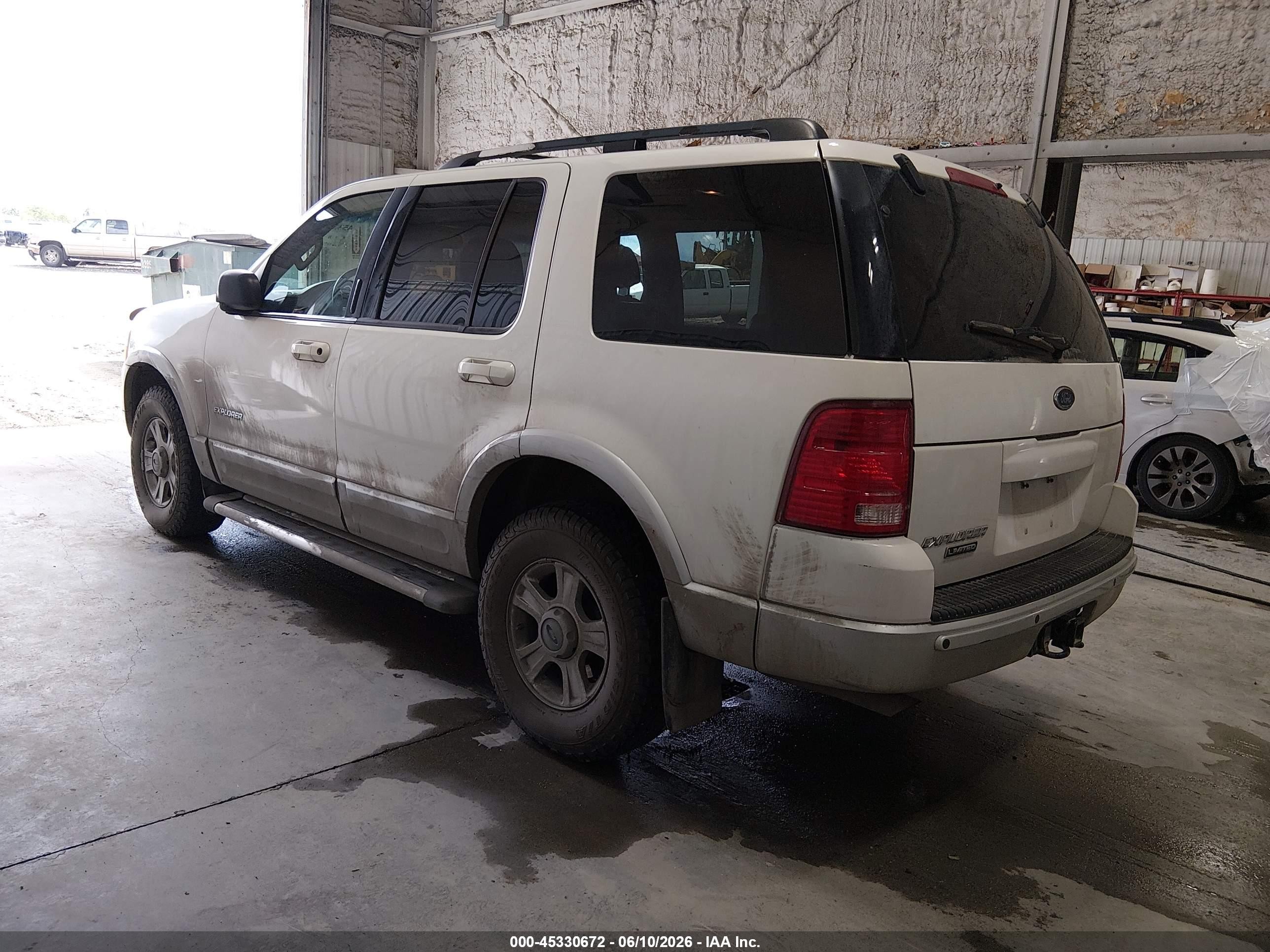 2002 Ford Explorer Limited White vin: 1FMDU75E32ZA47746