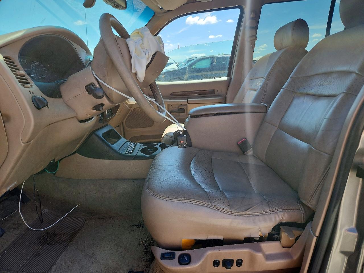 2001 Ford Explorer Limited Tan vin: 1FMDU75E41ZA34079