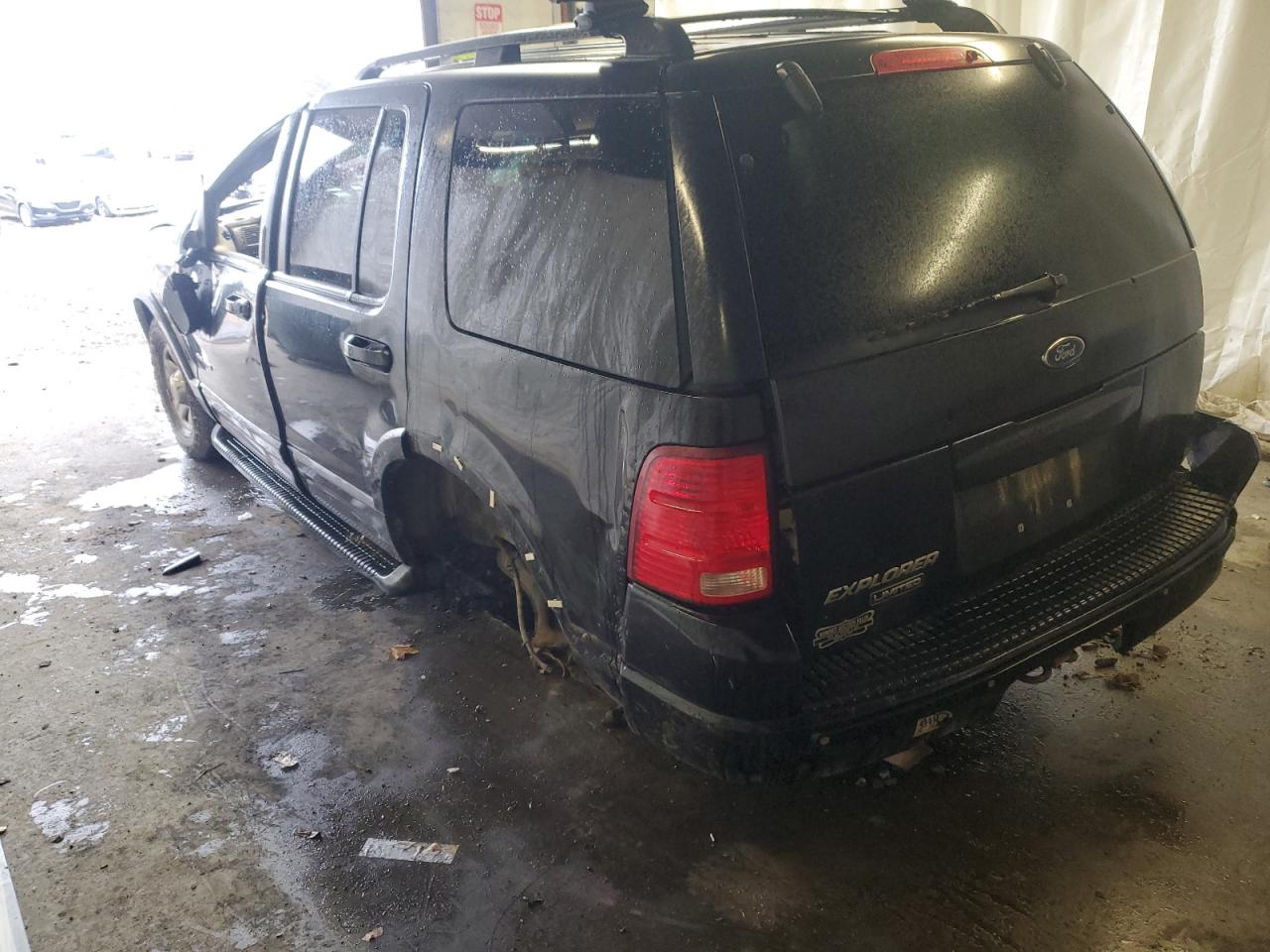 2002 Ford Explorer Black vin: 1FMDU75EX2UA67456