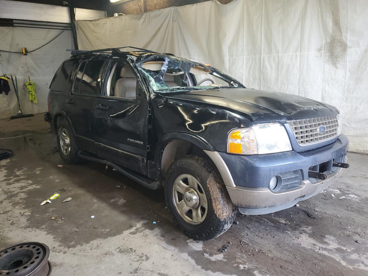 2002 Ford Explorer Black vin: 1FMDU75EX2UA67456