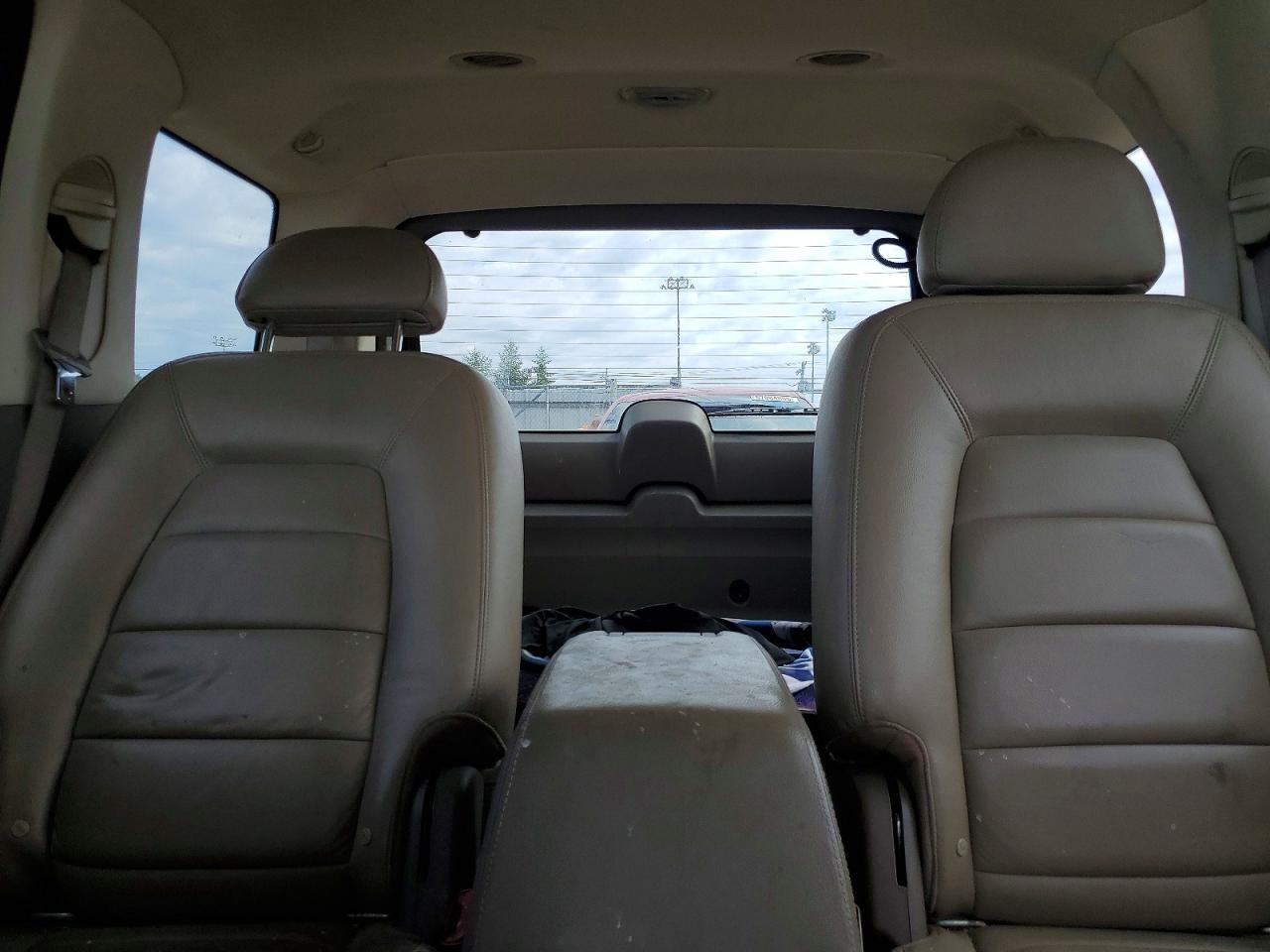 2005 Ford Explorer Limited Beige vin: 1FMDU75W05ZA27130