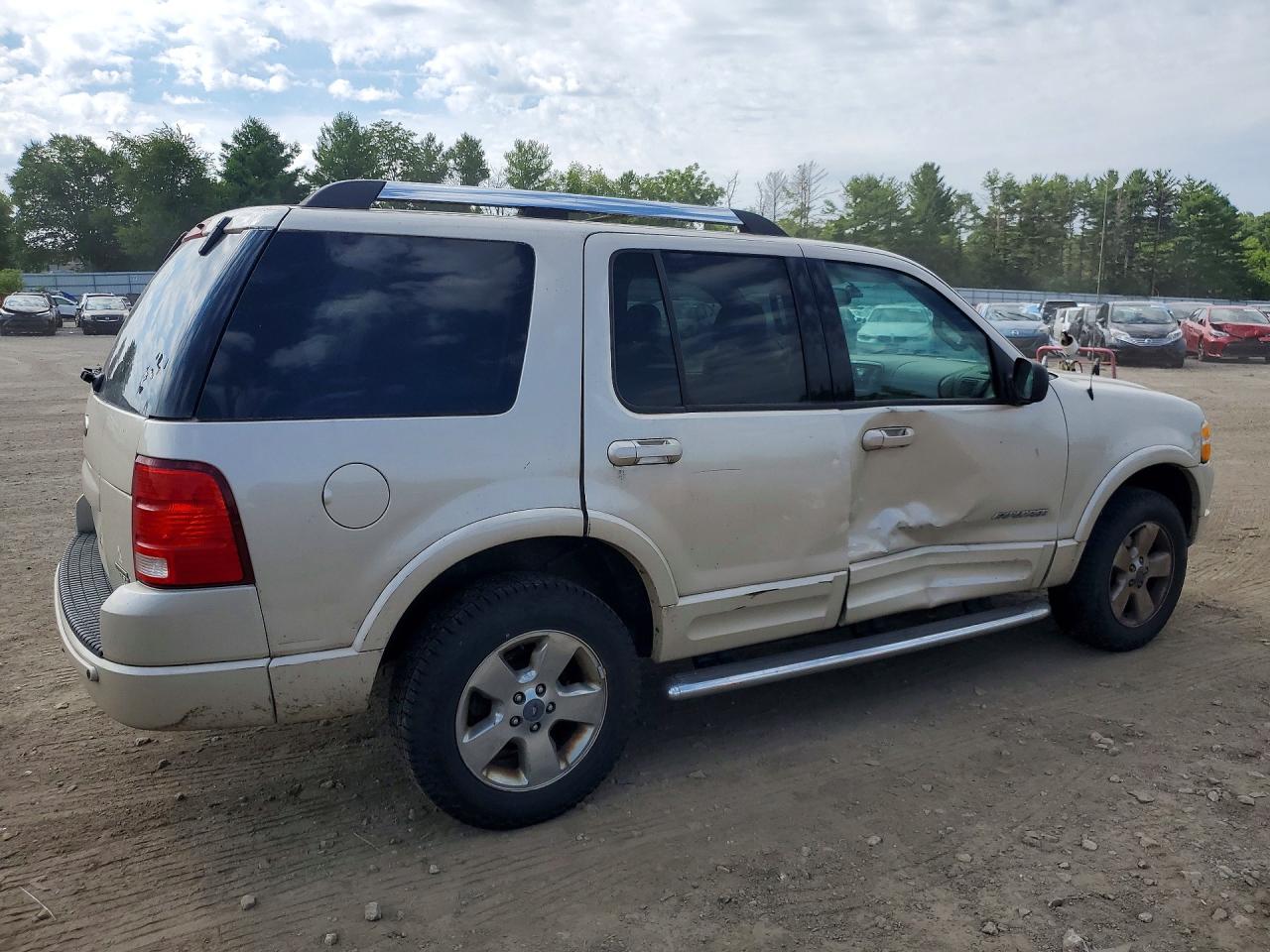2005 Ford Explorer Limited Beige vin: 1FMDU75W05ZA27130