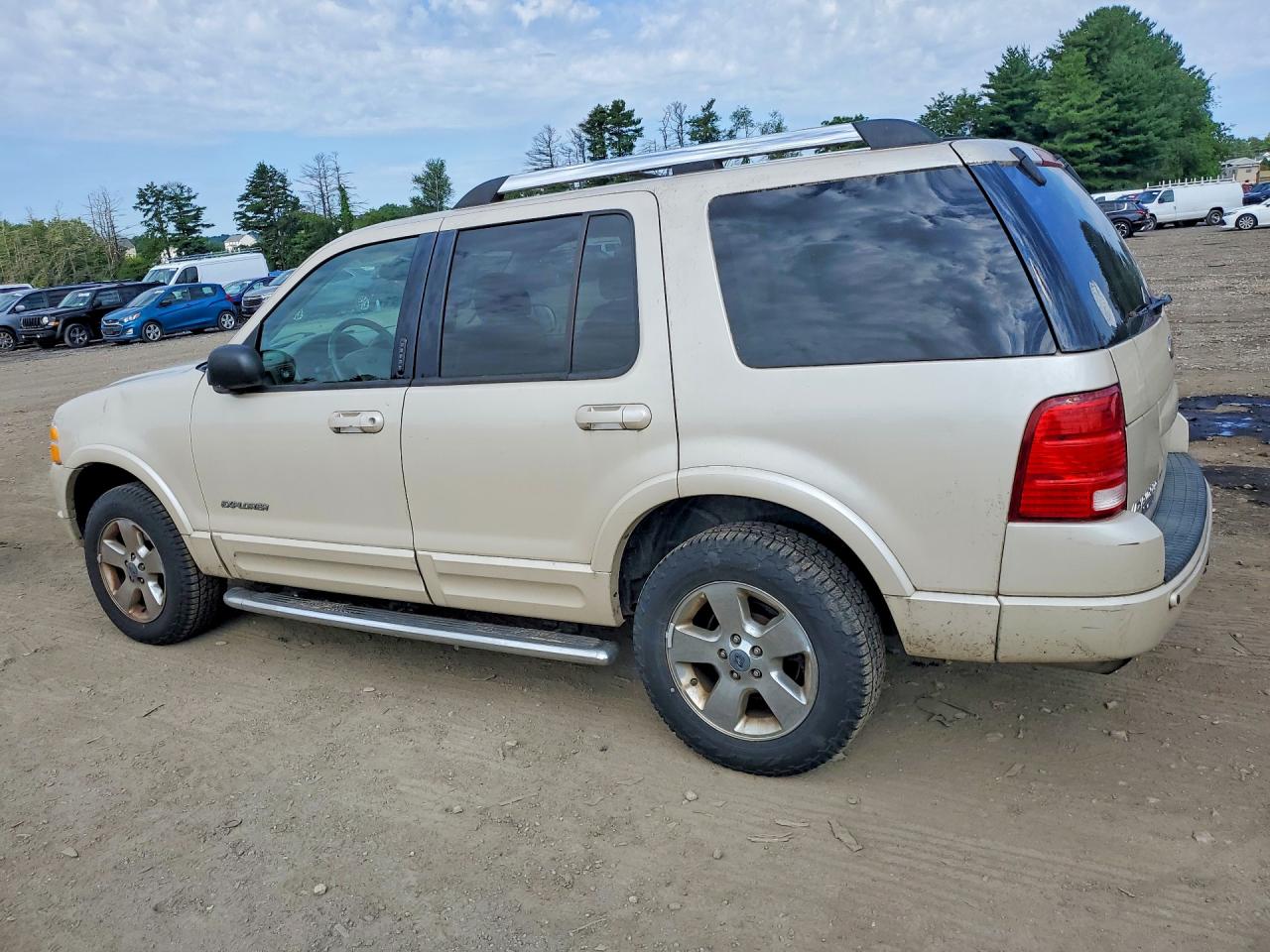 2005 Ford Explorer Limited Beige vin: 1FMDU75W05ZA27130