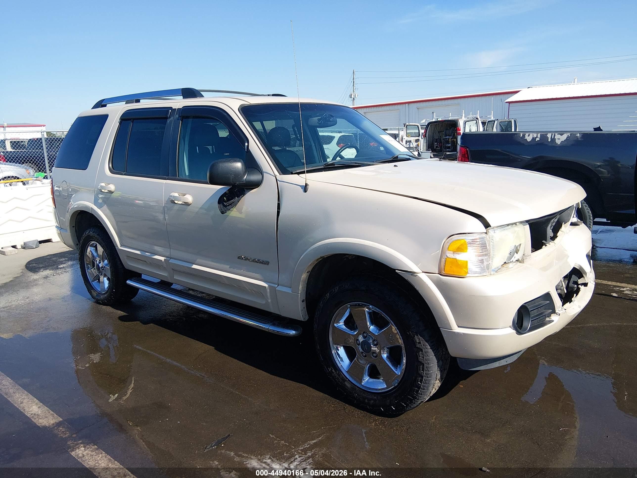 2005 Ford Explorer Limited Cream vin: 1FMDU75W15ZA44485