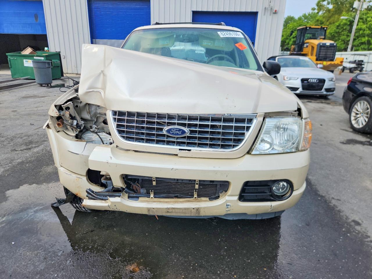 2005 Ford Explorer Limited Gold vin: 1FMDU75W25ZA00267