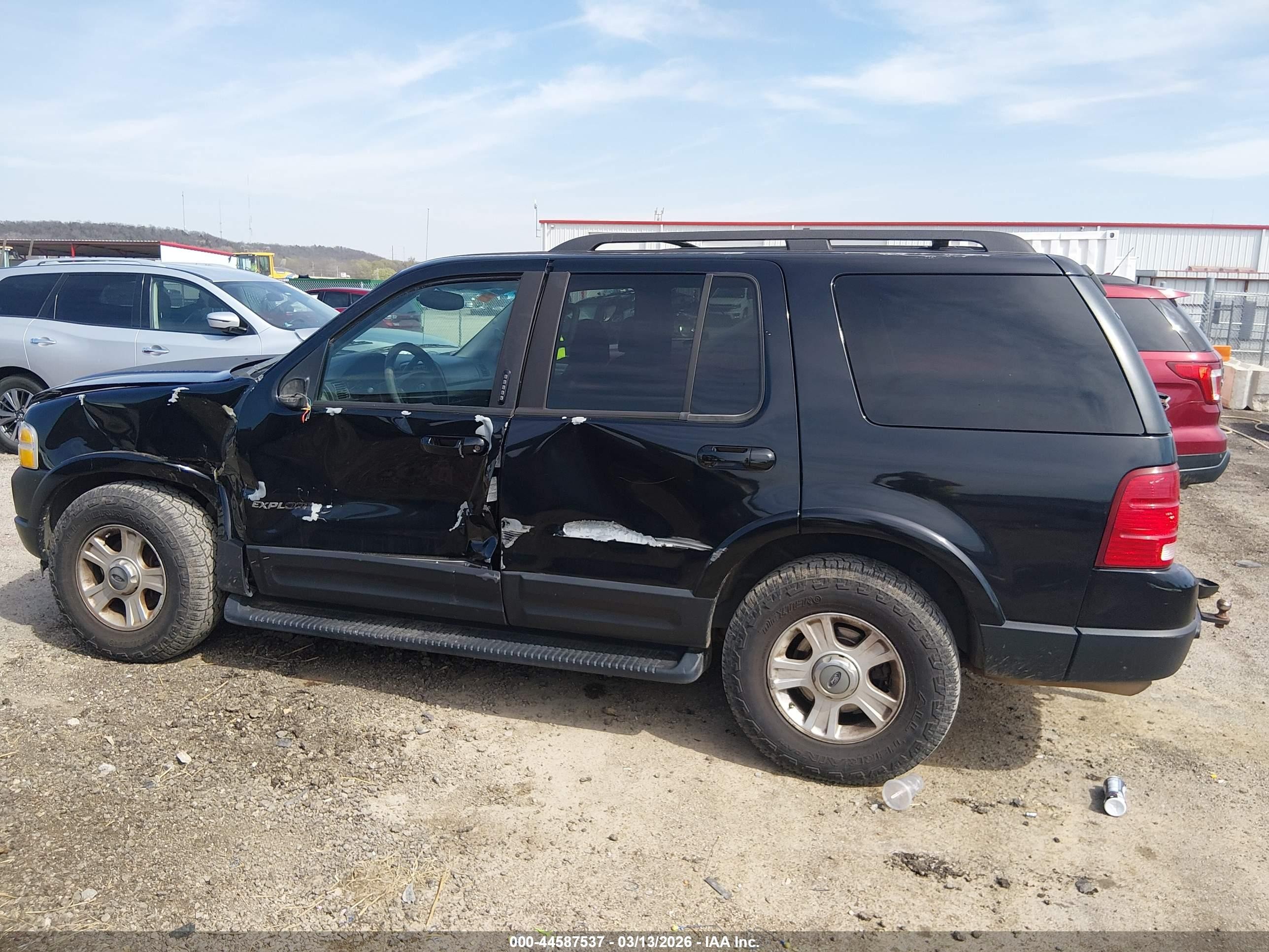 2002 Ford Explorer Limited Black vin: 1FMDU75W42ZB92769