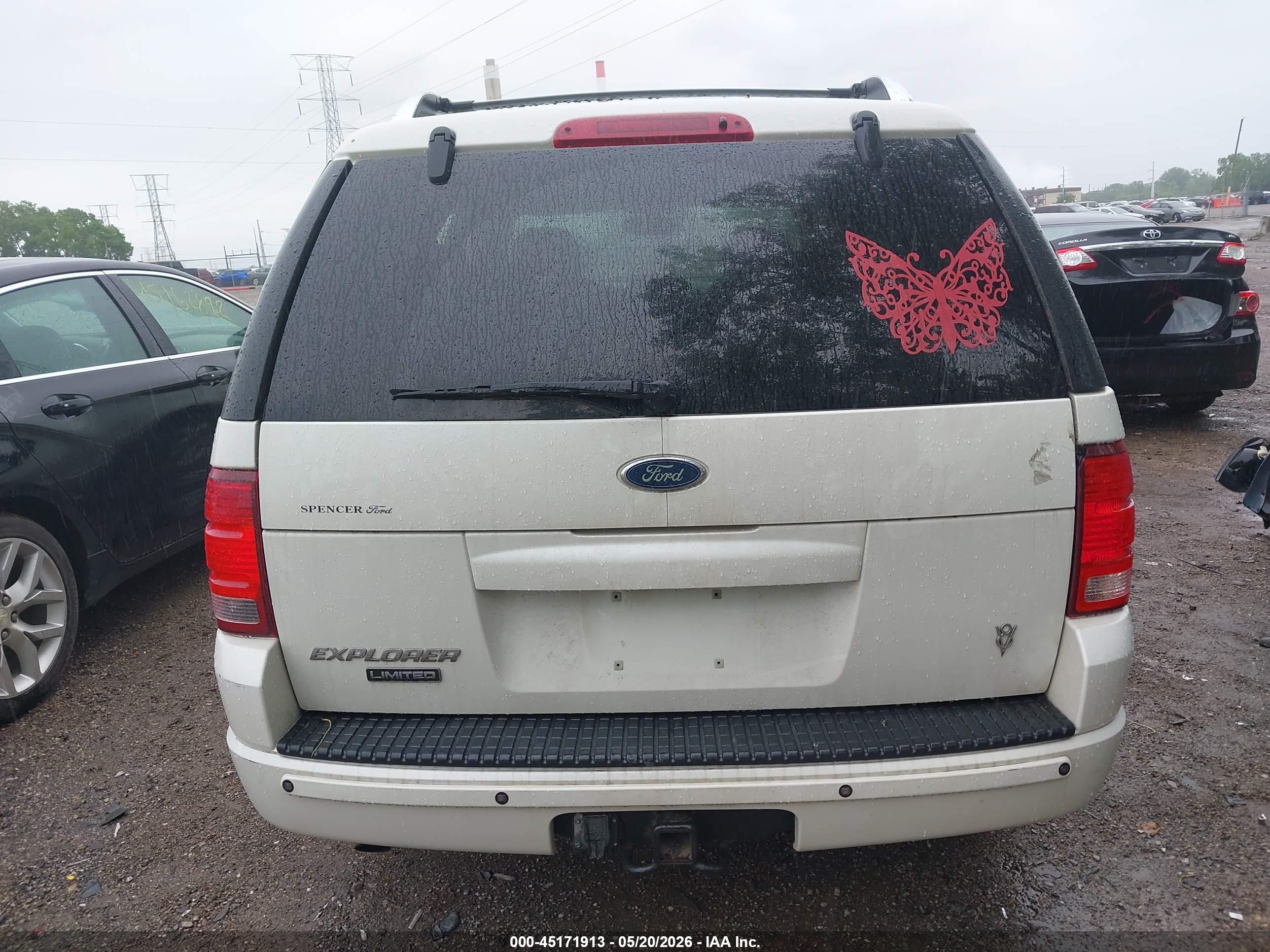 2003 Ford Explorer Limited White vin: 1FMDU75W53ZA83366