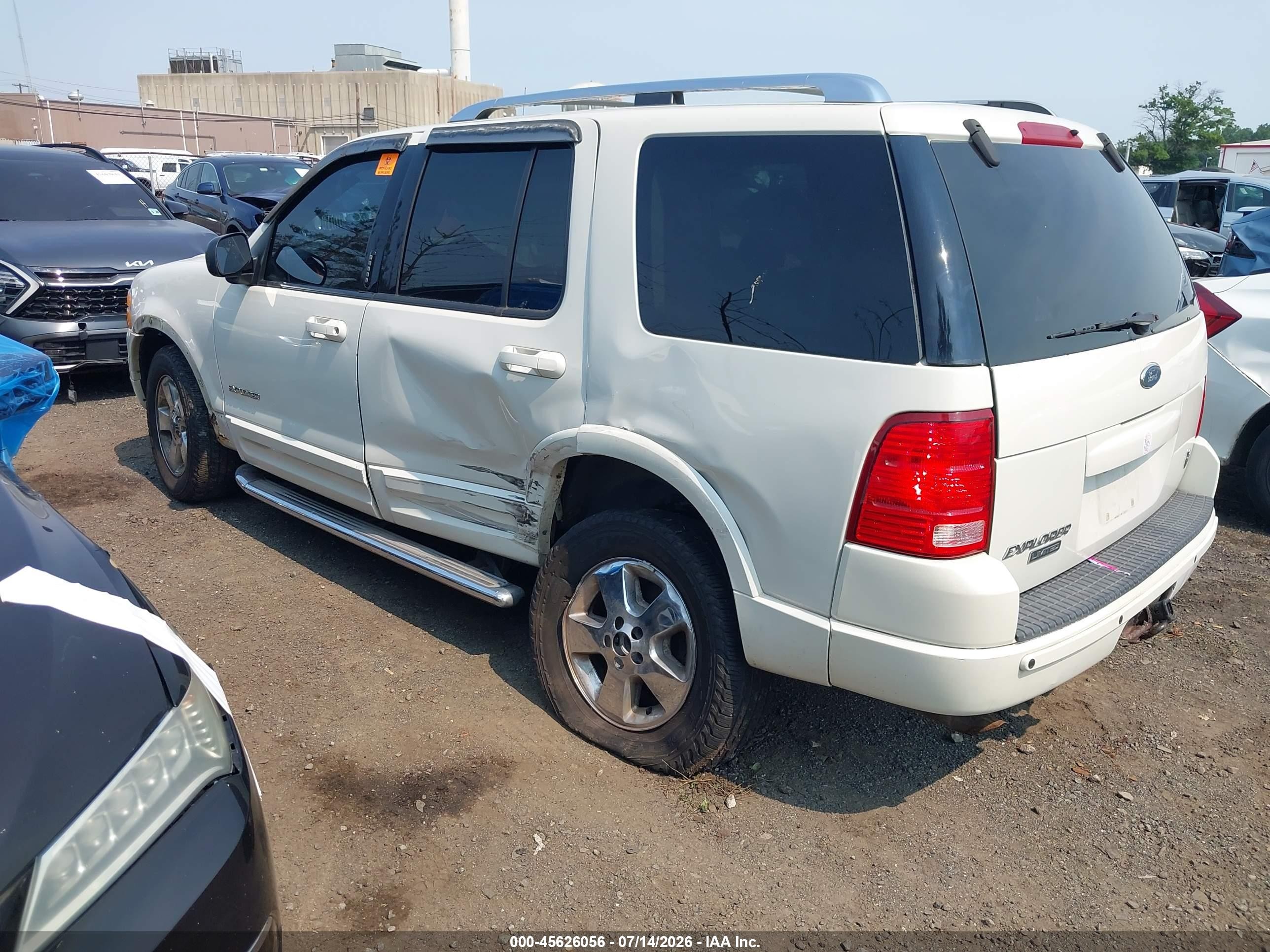 2004 Ford Explorer Limited White vin: 1FMDU75W54ZB09496