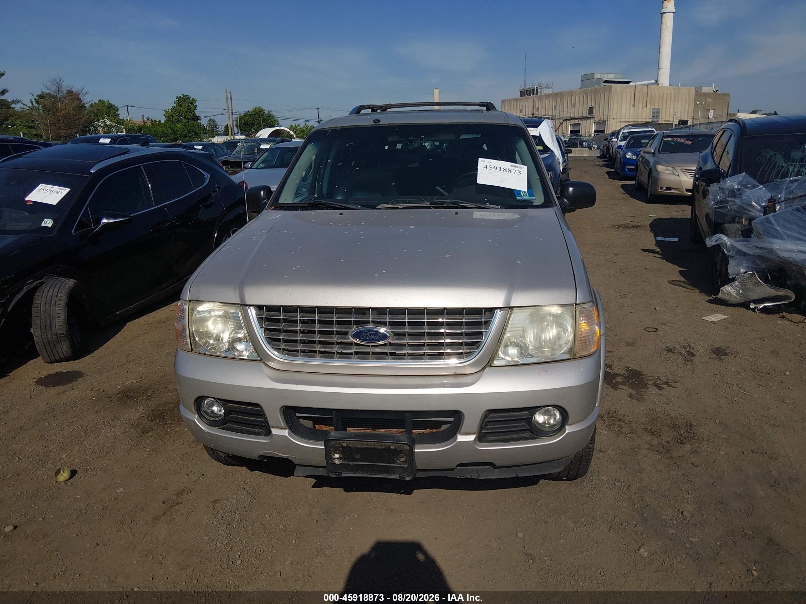 2003 Ford Explorer Limited Silver vin: 1FMDU75W93UC55623