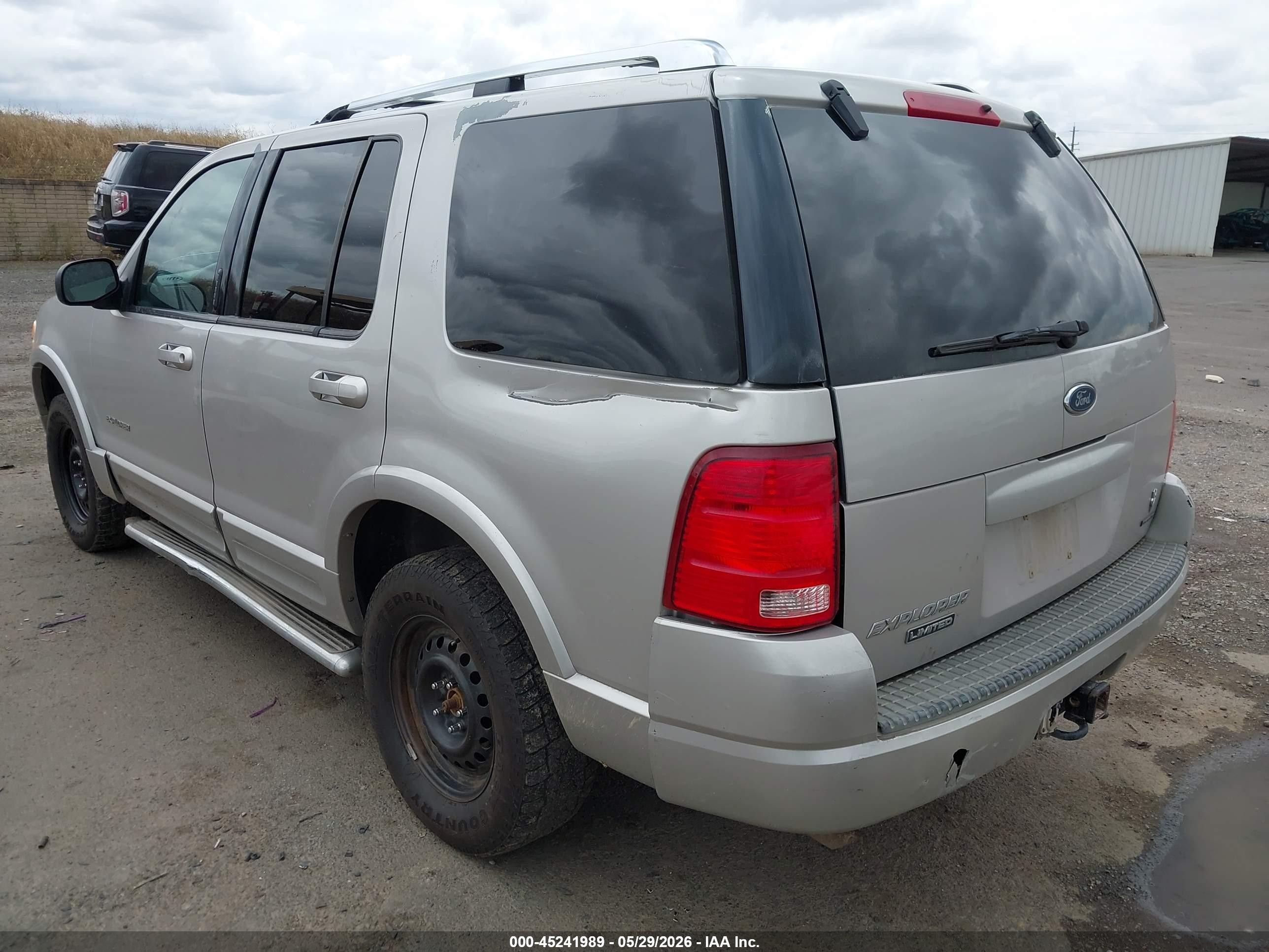 2004 Ford Explorer Limited Silver vin: 1FMDU75WX4UA72166