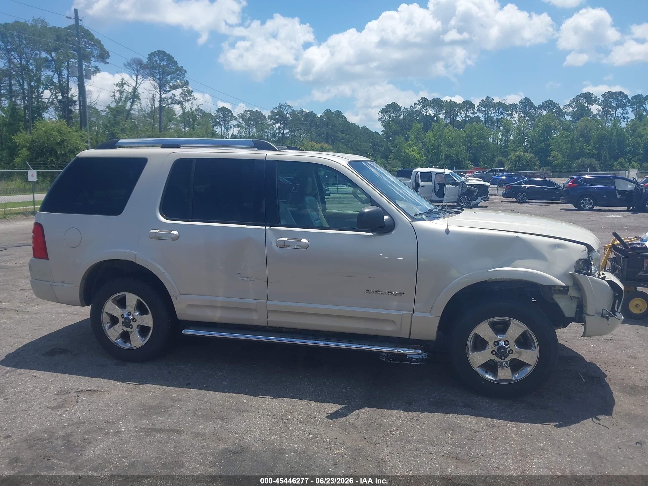 2005 Ford Explorer Limited Cream vin: 1FMDU75WX5ZA26065