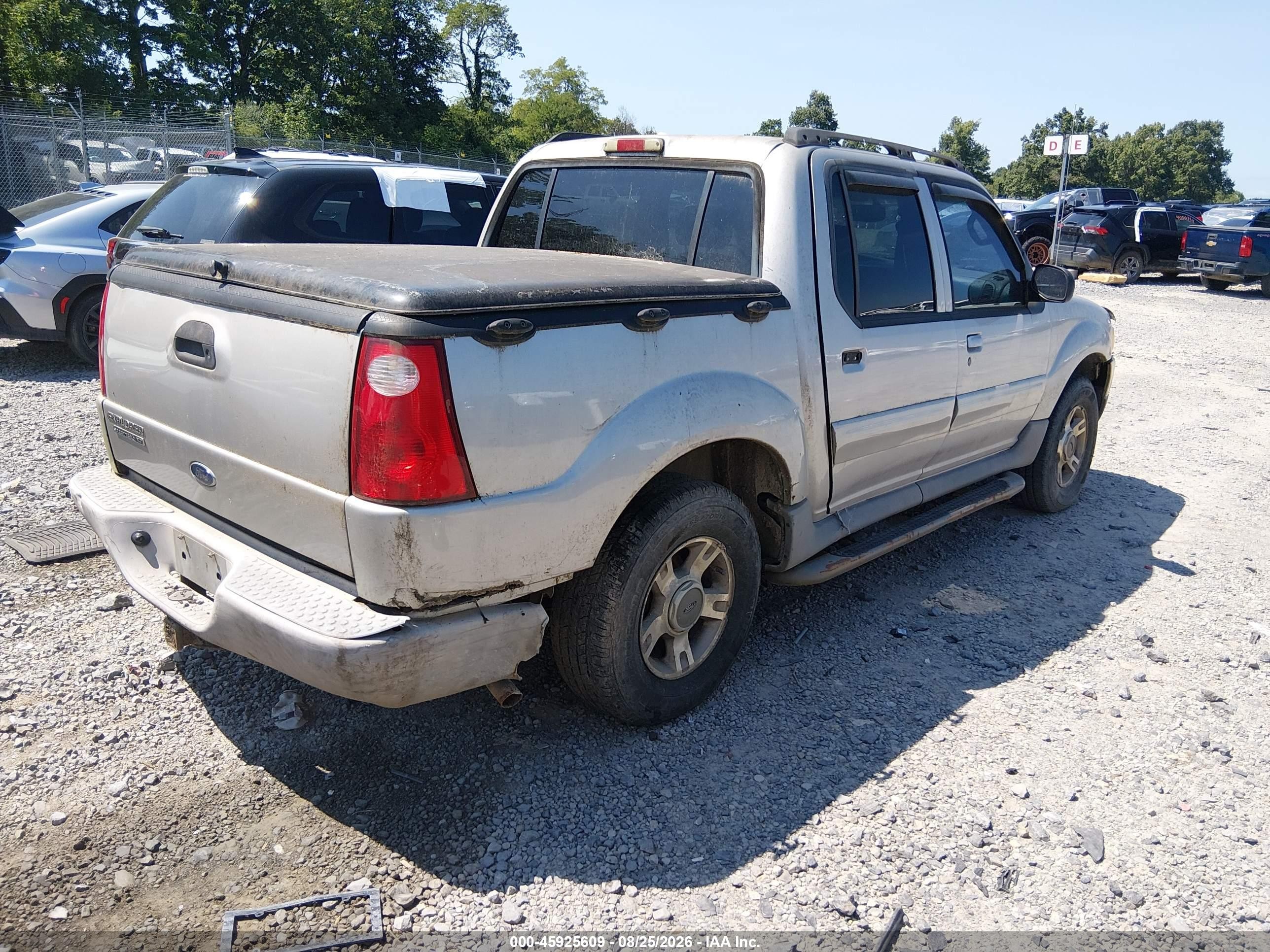 2003 Ford Explorer Sport Trac Xls/xlt Beige vin: 1FMDU77E83UC46609