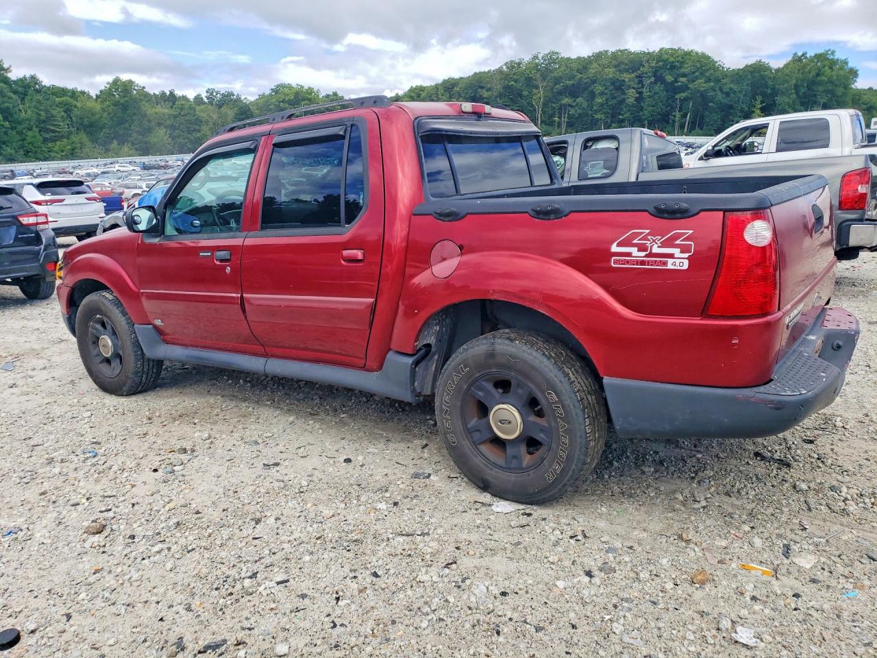 2004 Ford Explorer Sport Trac Red vin: 1FMDU77K24UA28513