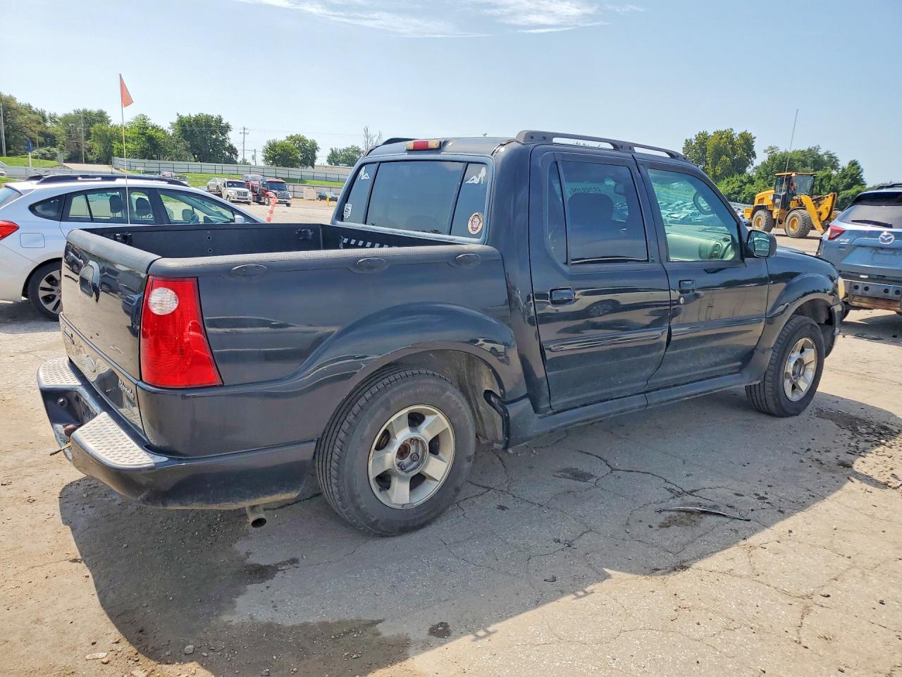2005 Ford Explorer Sport Trac Black vin: 1FMDU77K85UB63819