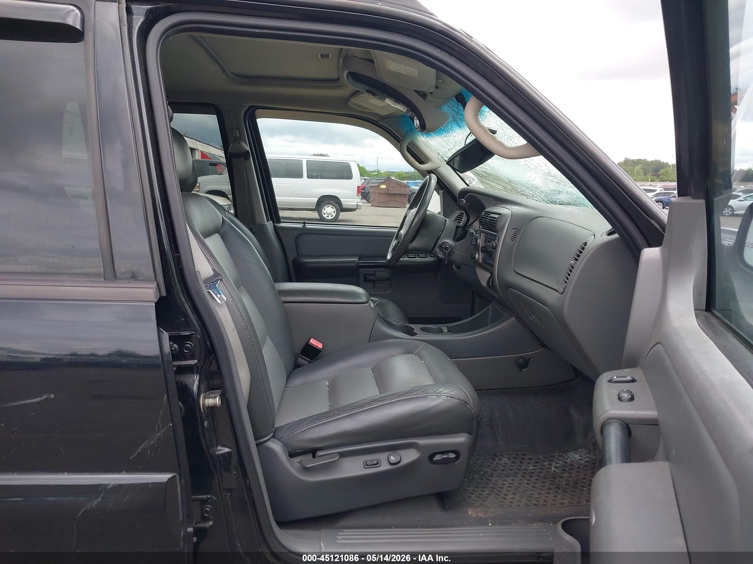 2005 Ford Explorer Sport Trac Adrenalin/xls/xlt Black vin: 1FMDU77K85UB67949