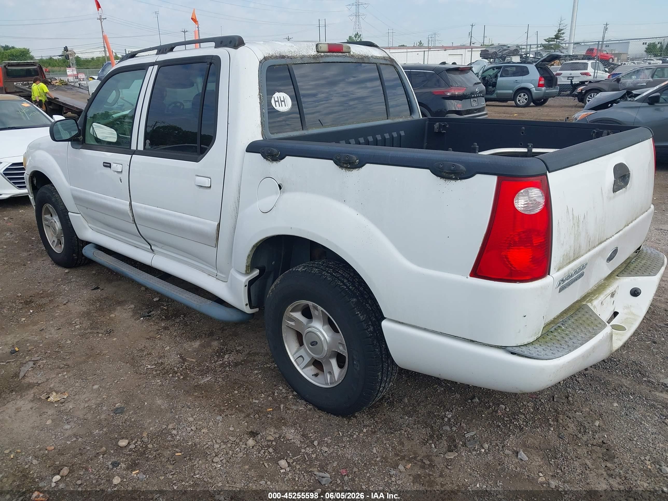 2004 Ford Explorer Sport Trac   Белый vin: 1FMDU77K94UB64993