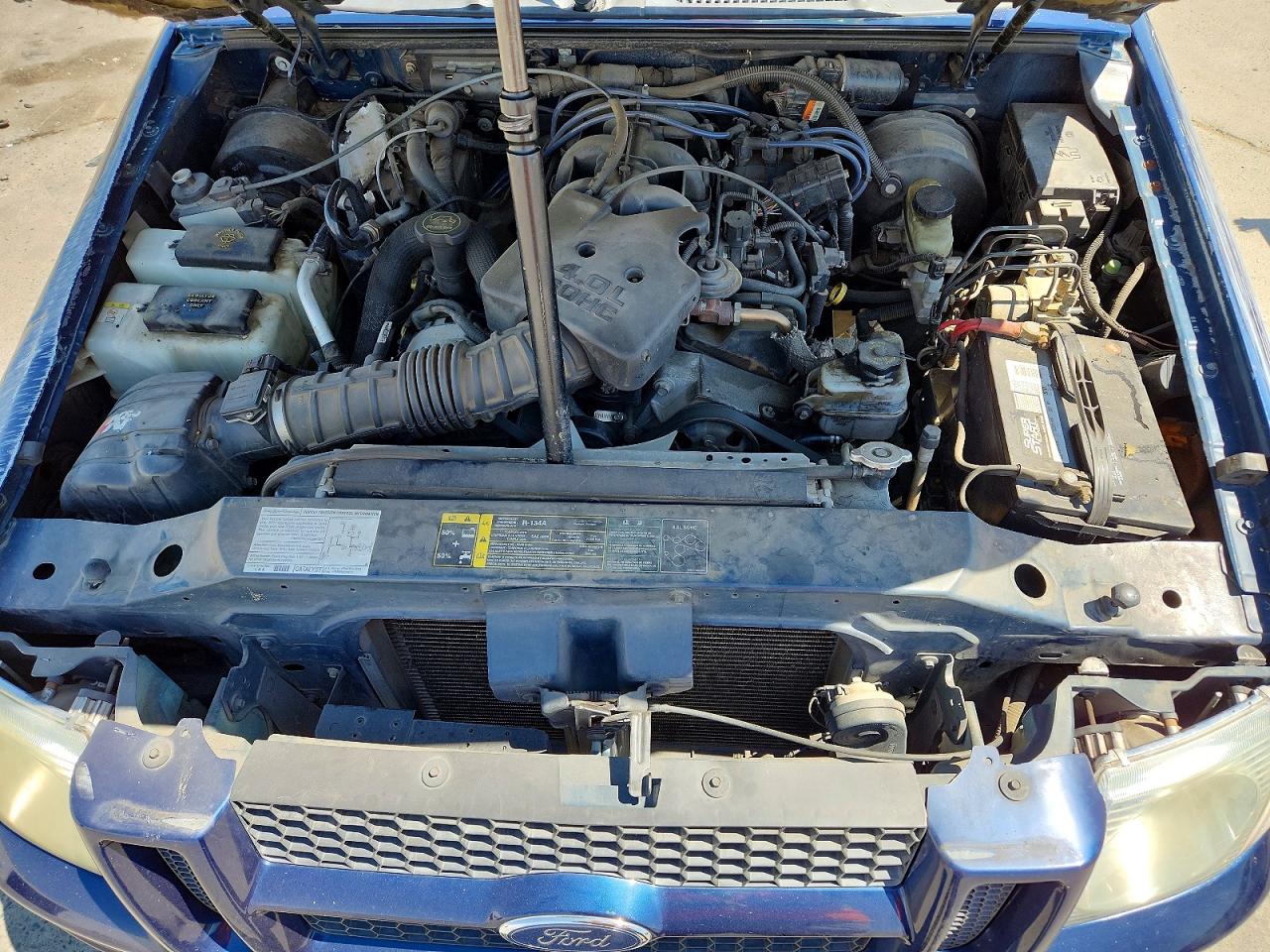 2004 Ford Explorer Sport Trac Blue vin: 1FMDU77KX4UA61632