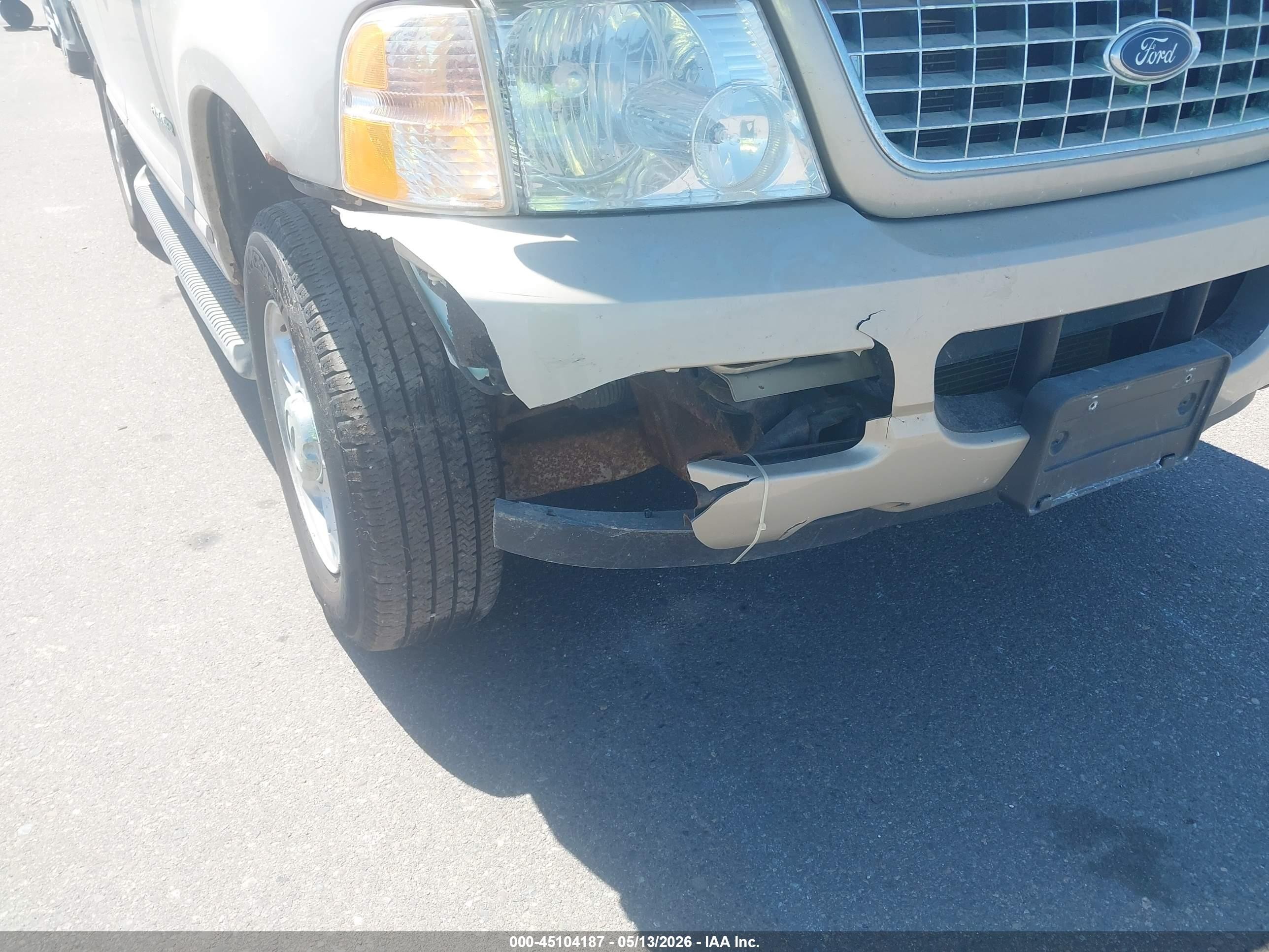 2004 Ford Explorer Xlt Gold vin: 1FMDU83K84ZA37649