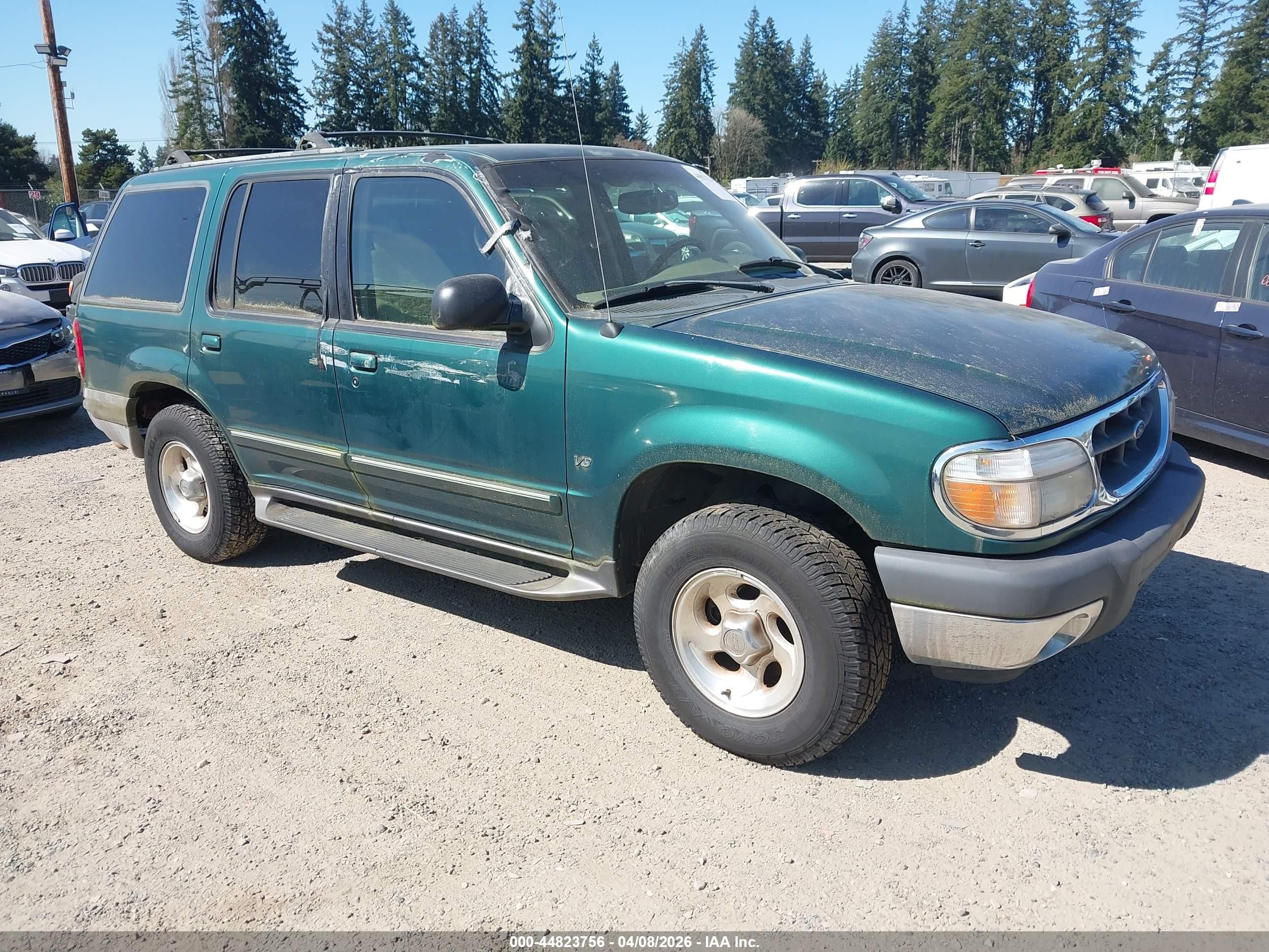 2000 Ford Explorer Xlt Green vin: 1FMDU83P8YZC32720