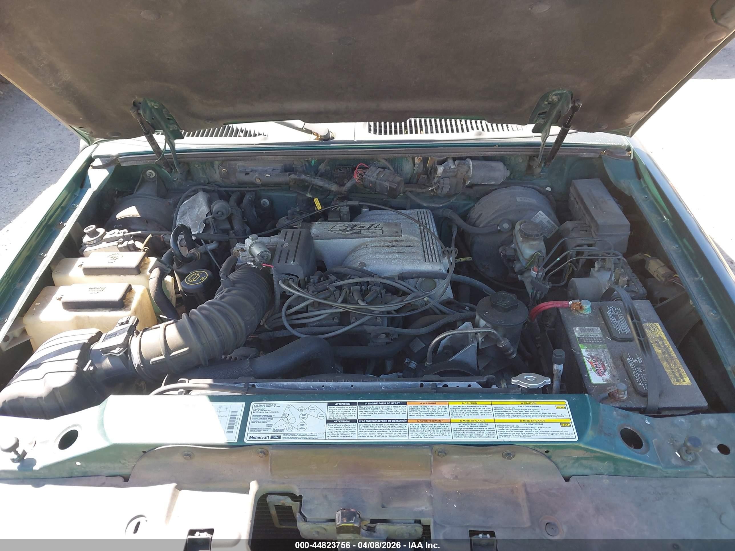 2000 Ford Explorer Xlt Green vin: 1FMDU83P8YZC32720