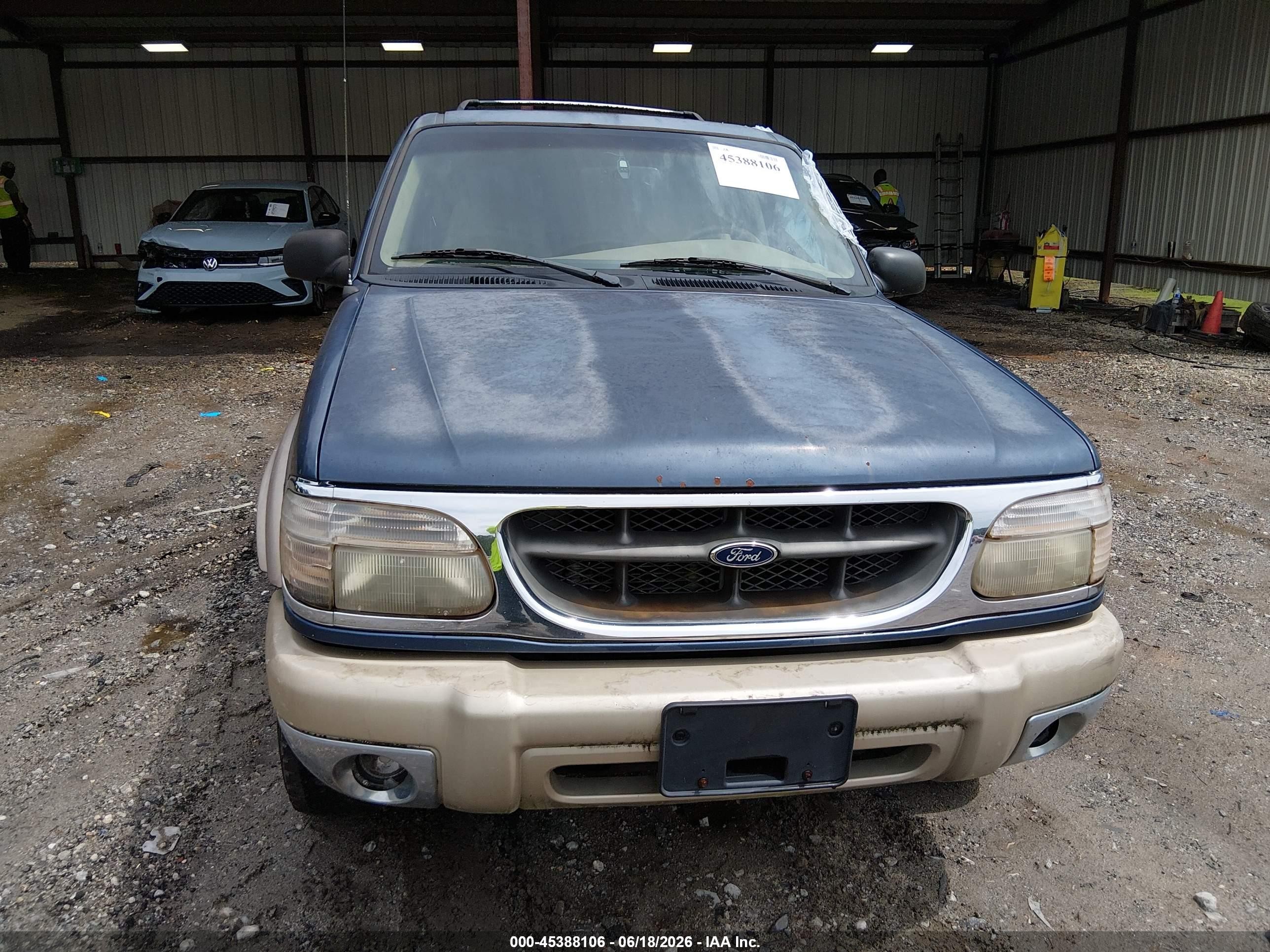 2001 Ford Explorer Eddie Bauer Blue vin: 1FMDU84P41ZA53174