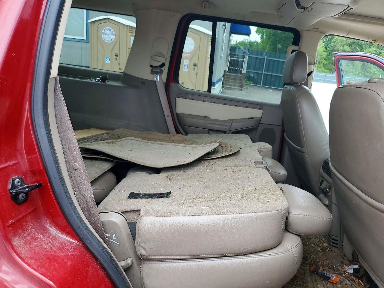 2004 Ford Explorer Eddie Bauer Темно-бордовый vin: 1FMDU84W04ZA40174