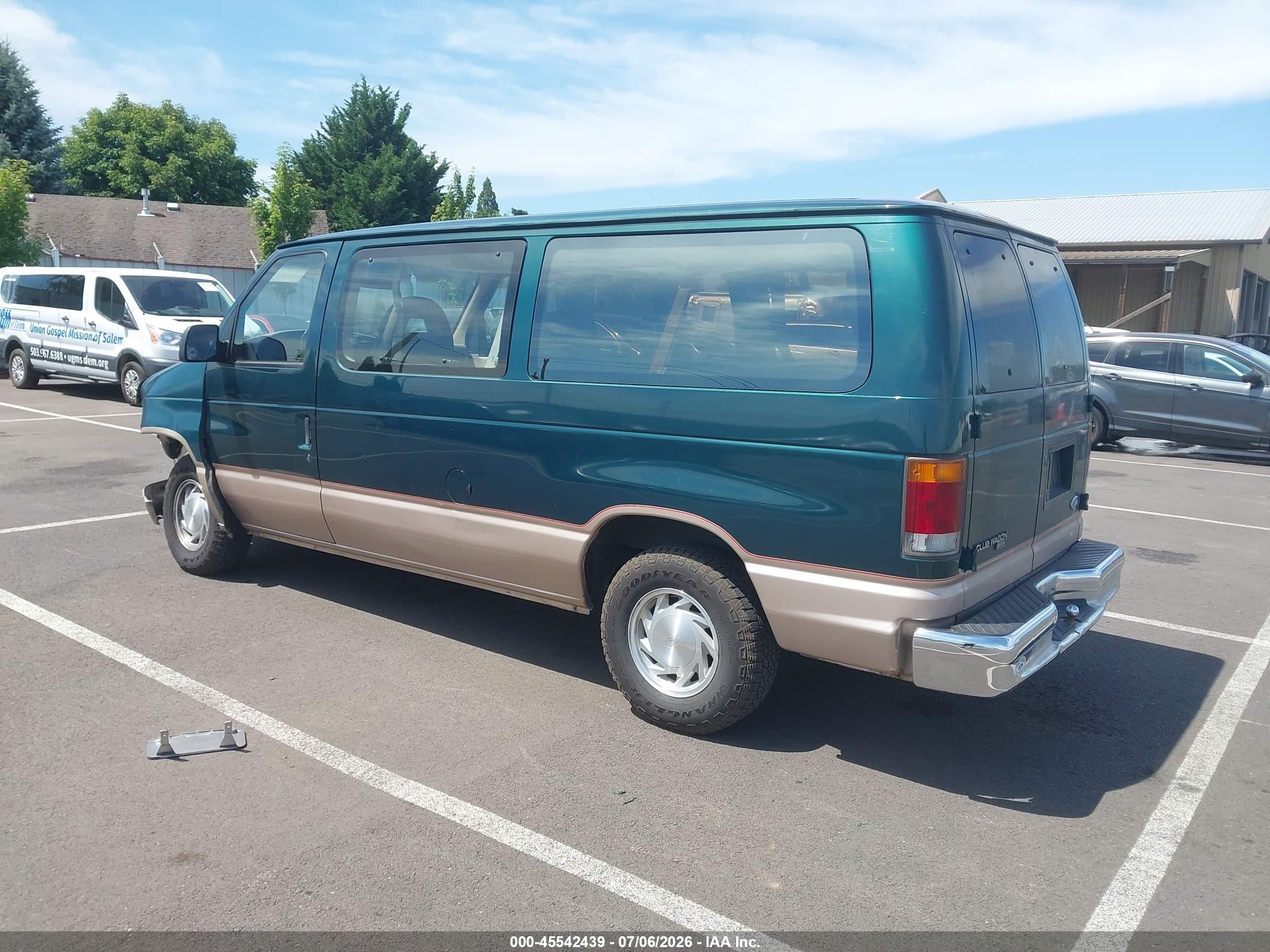 1994 Ford Econoline E150 Бирюзовый vin: 1FMEE11H0RHB10137