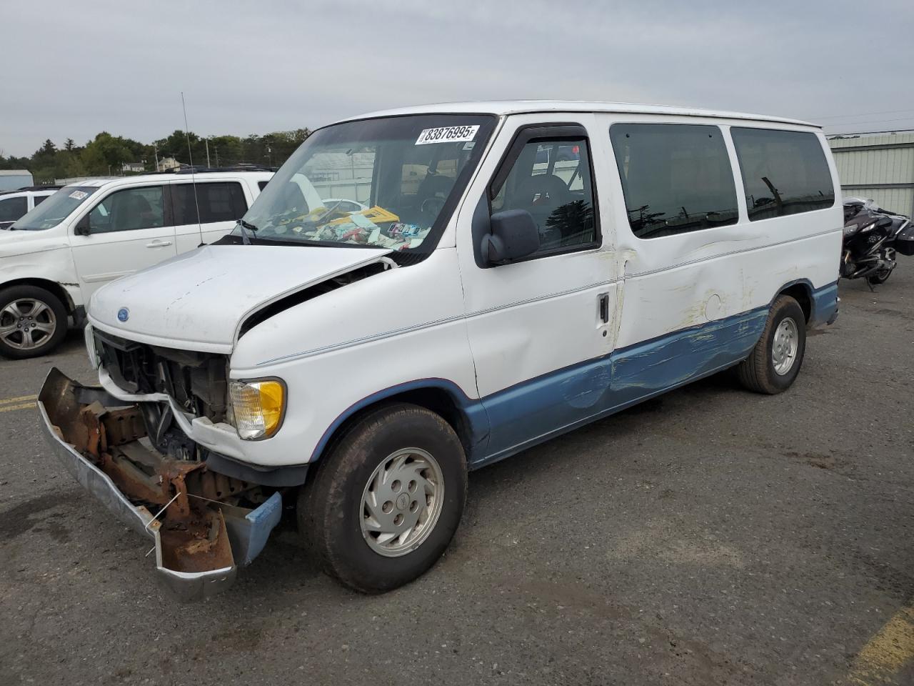 1994 Ford Econoline E150 Two Tone vin: 1FMEE11N8RHA37203