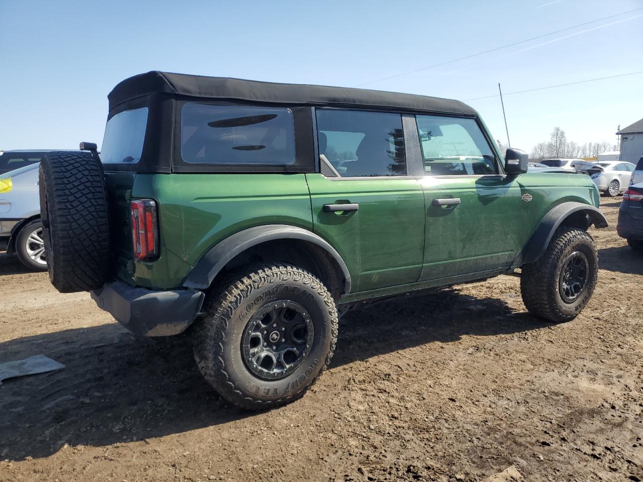 2024 Ford Bronco Wildtrak Green vin: 1FMEE2BP6RLA46131