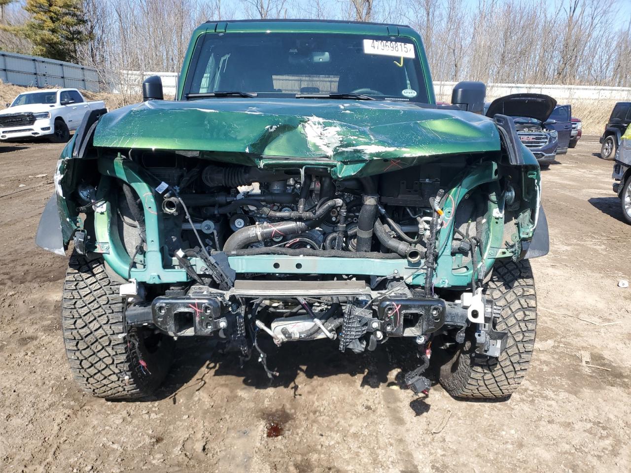 2024 Ford Bronco Wildtrak Green vin: 1FMEE2BP6RLA46131