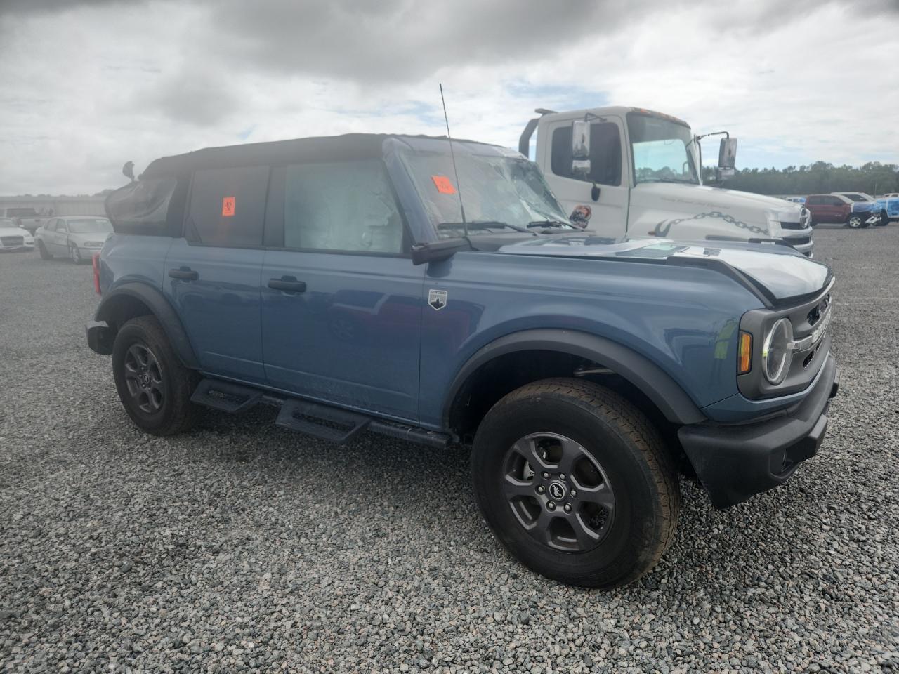 2023 Ford Bronco Base Blue vin: 1FMEE5BP0PLA98160