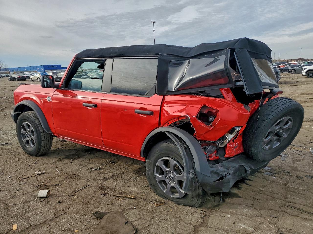 2023 Ford Bronco Base Red vin: 1FMEE5BP4PLC02147